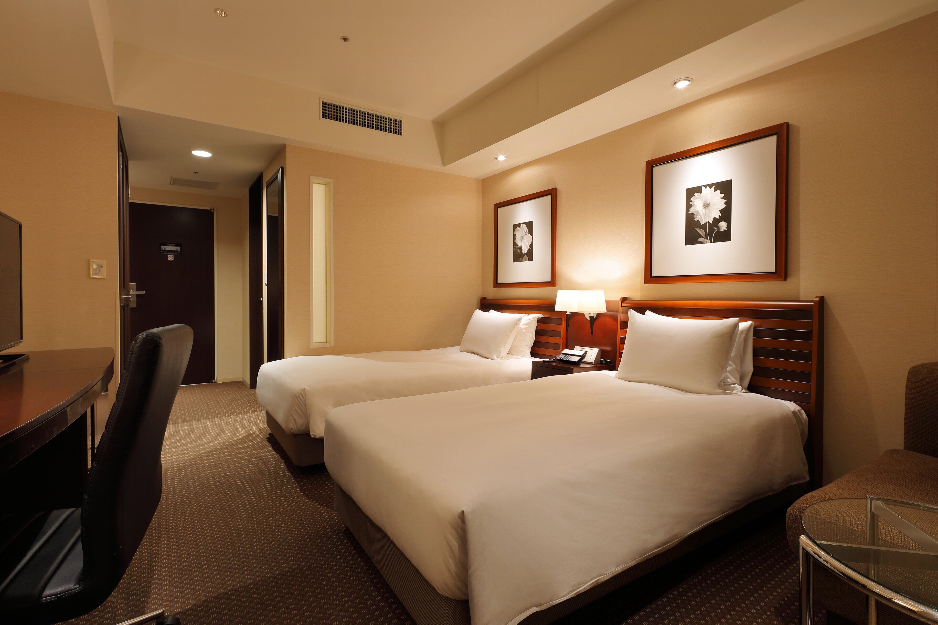 ANA Crowne Plaza Okayama ANA Crowne Plaza Okayama