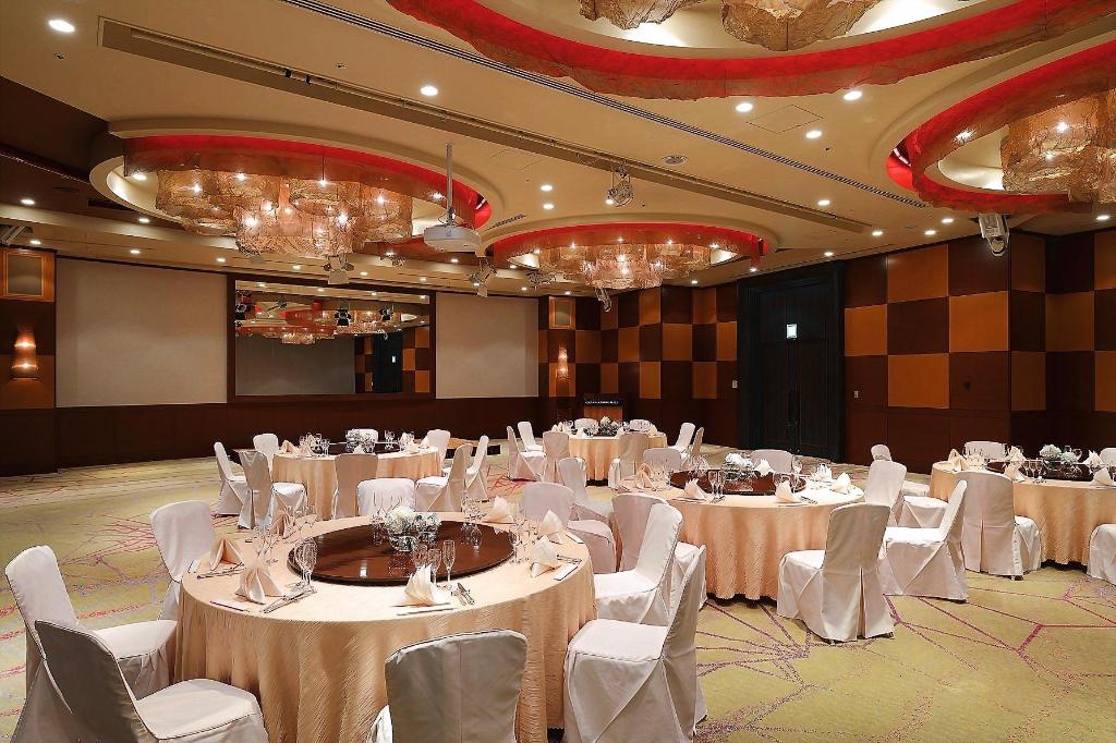 ANA Crowne Plaza Okayama ANA Crowne Plaza Okayama