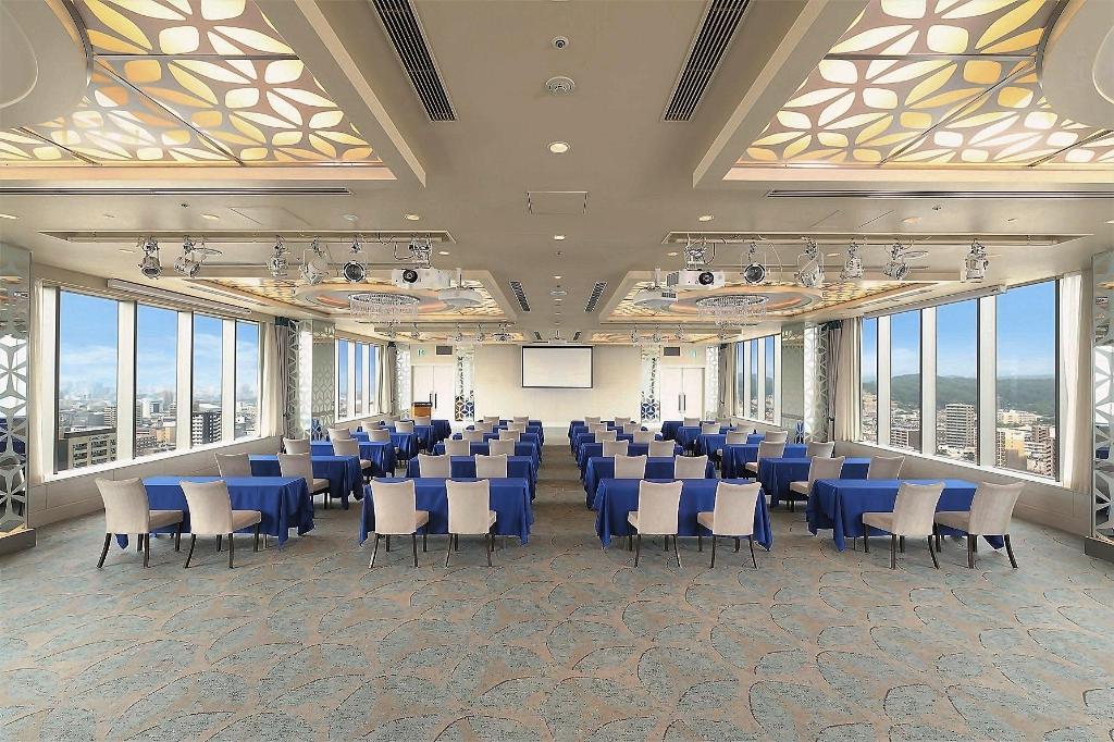 ANA Crowne Plaza Okayama ANA Crowne Plaza Okayama