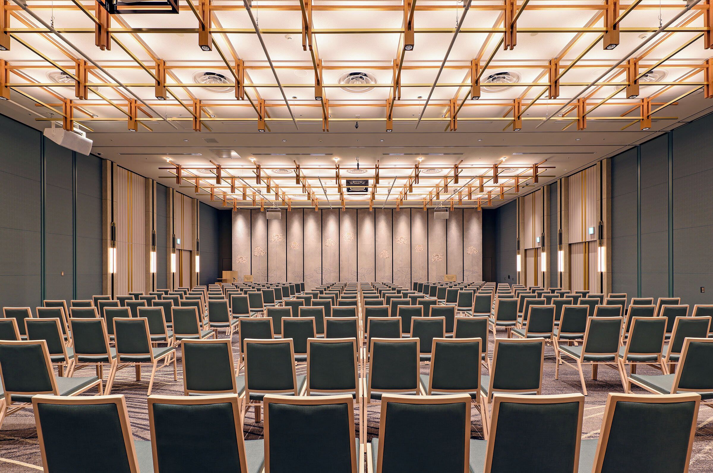 Centara Grand Hotel Osaka Centara Grand Hotel Osaka