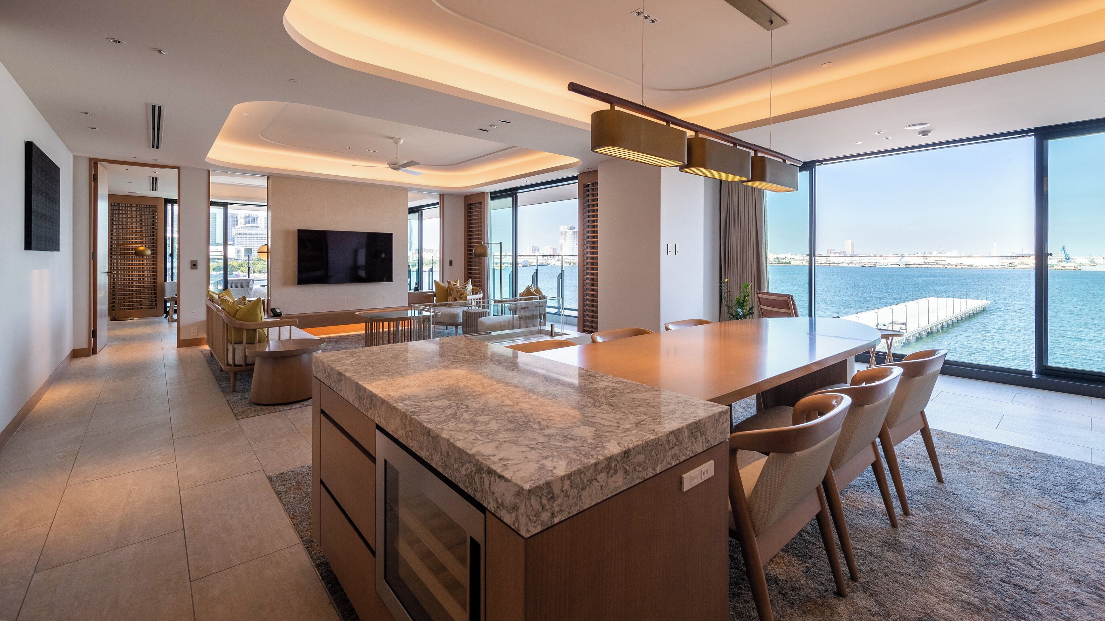 InterContinental Yokohama Pier 8