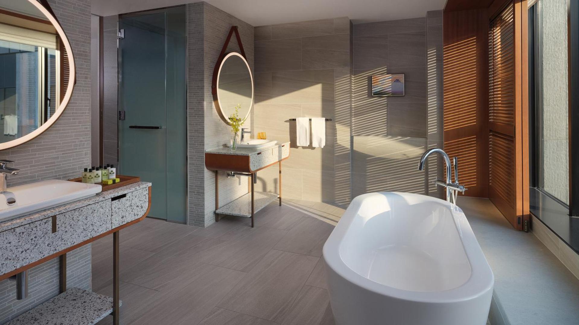 InterContinental Yokohama Pier 8