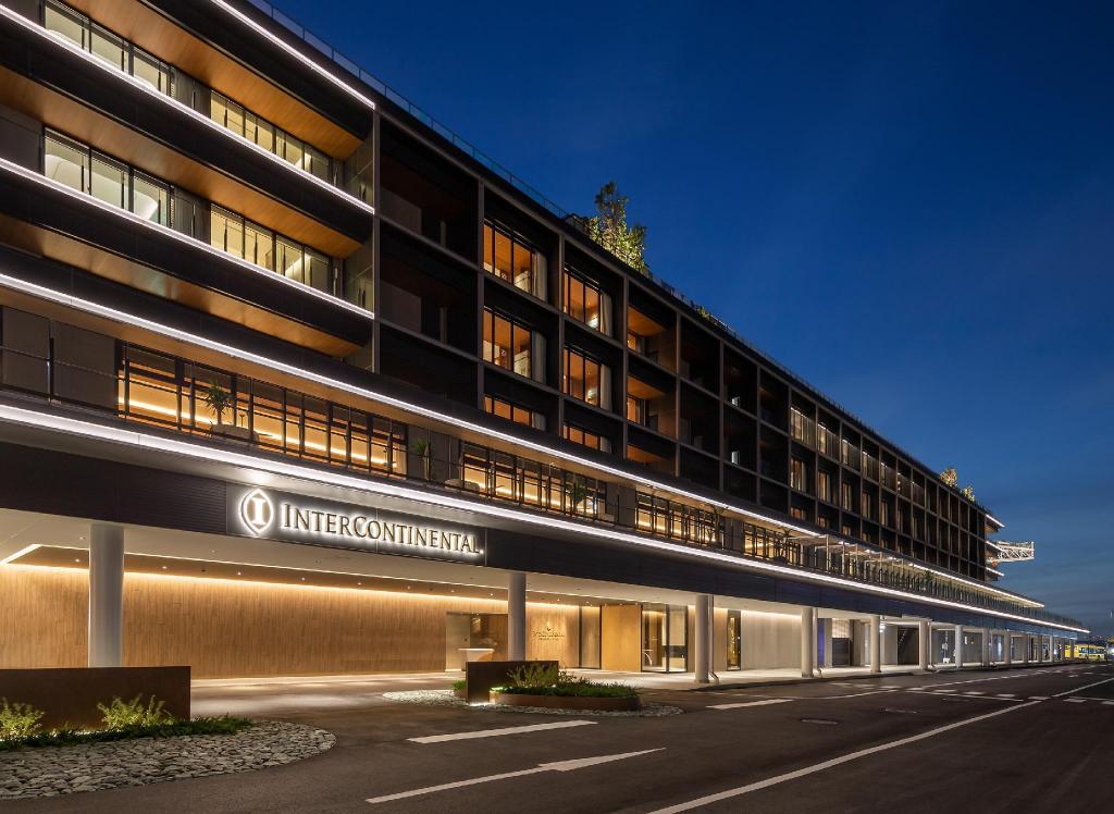 InterContinental Yokohama Pier 8