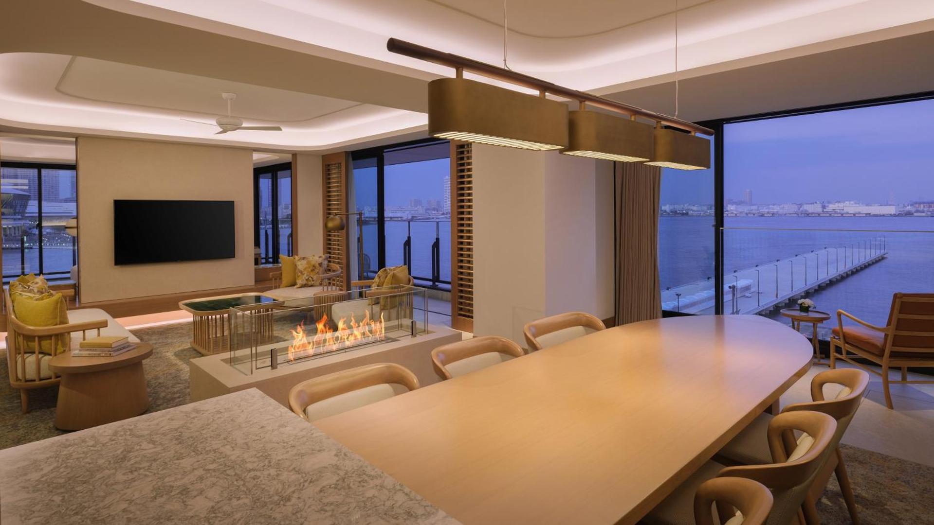 InterContinental Yokohama Pier 8