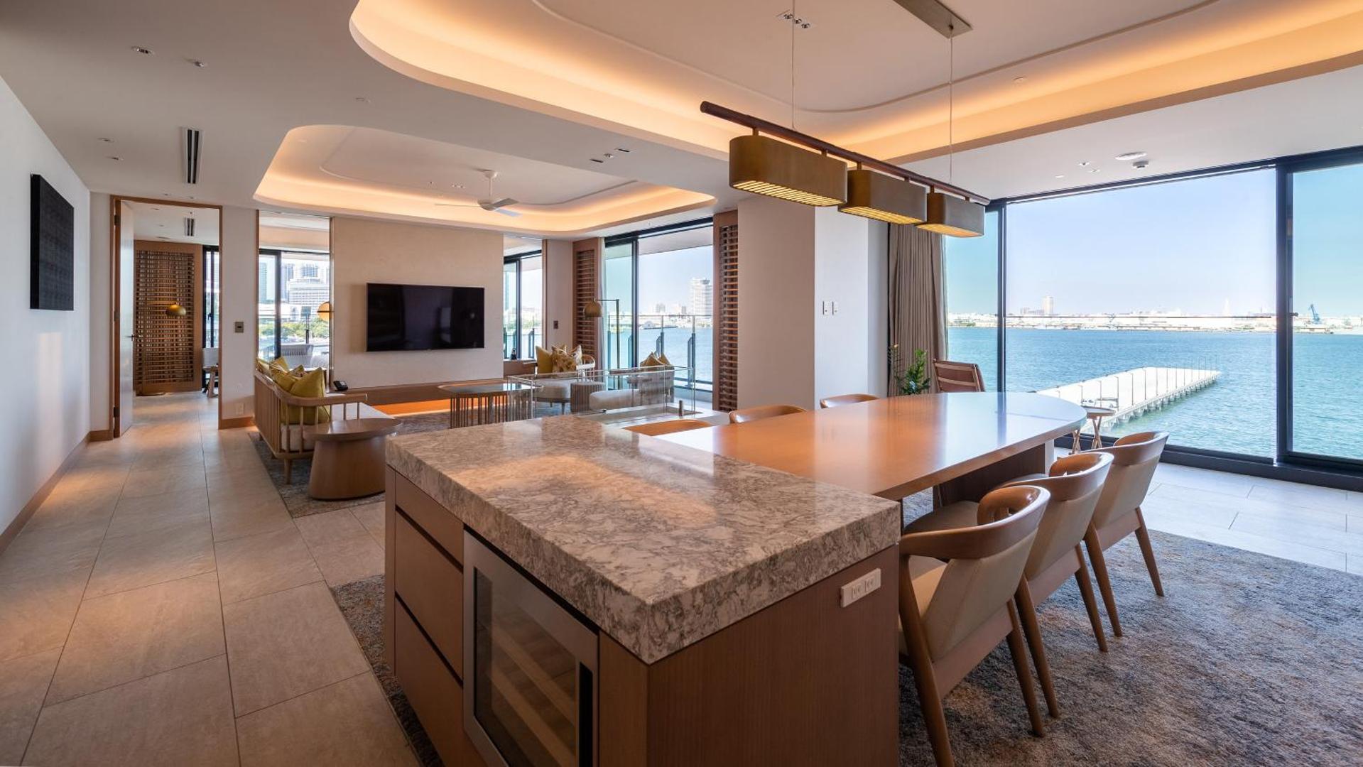 InterContinental Yokohama Pier 8