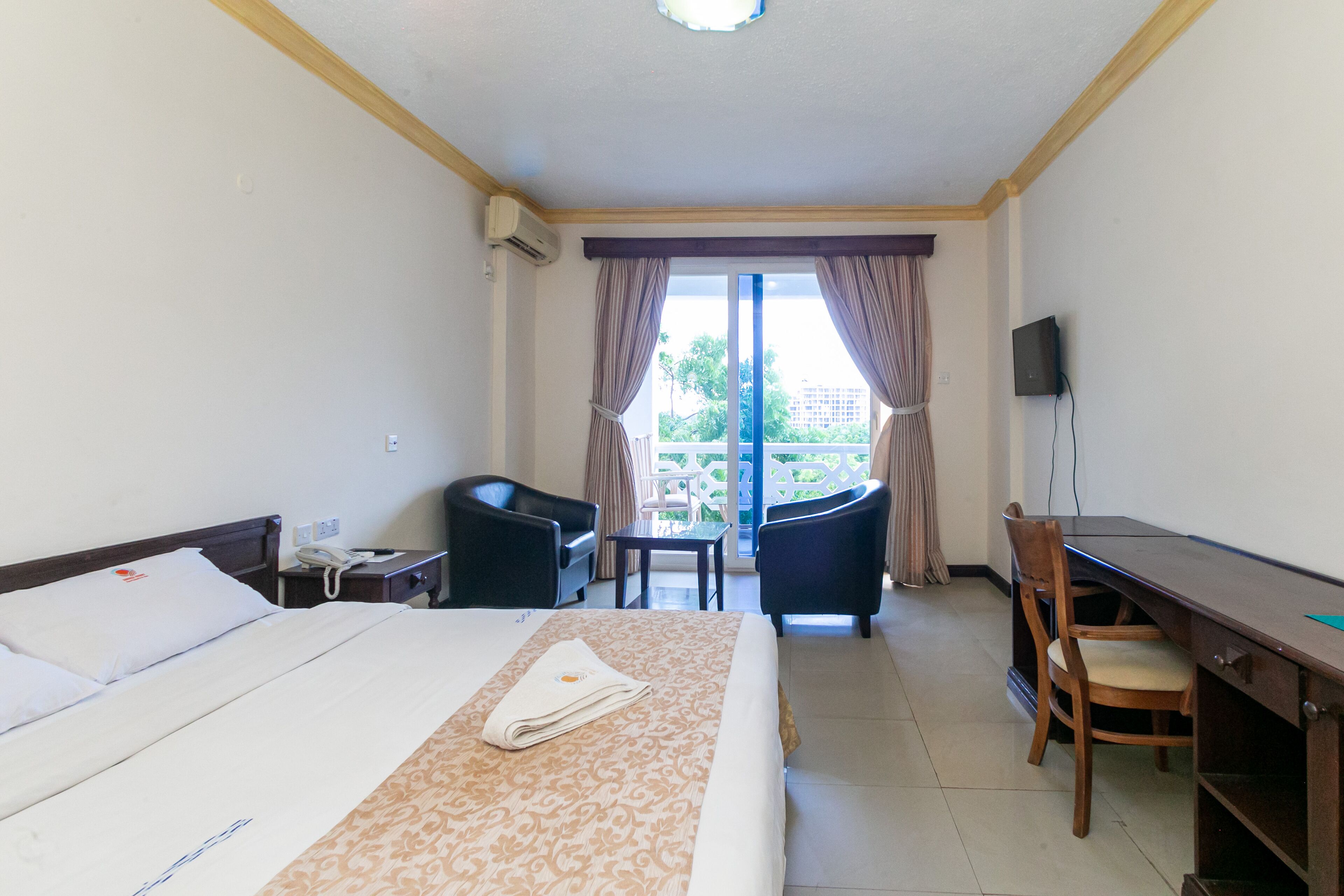 Sunrise Resort Apartments & Spa Sunrise Resort Apartments & Spa