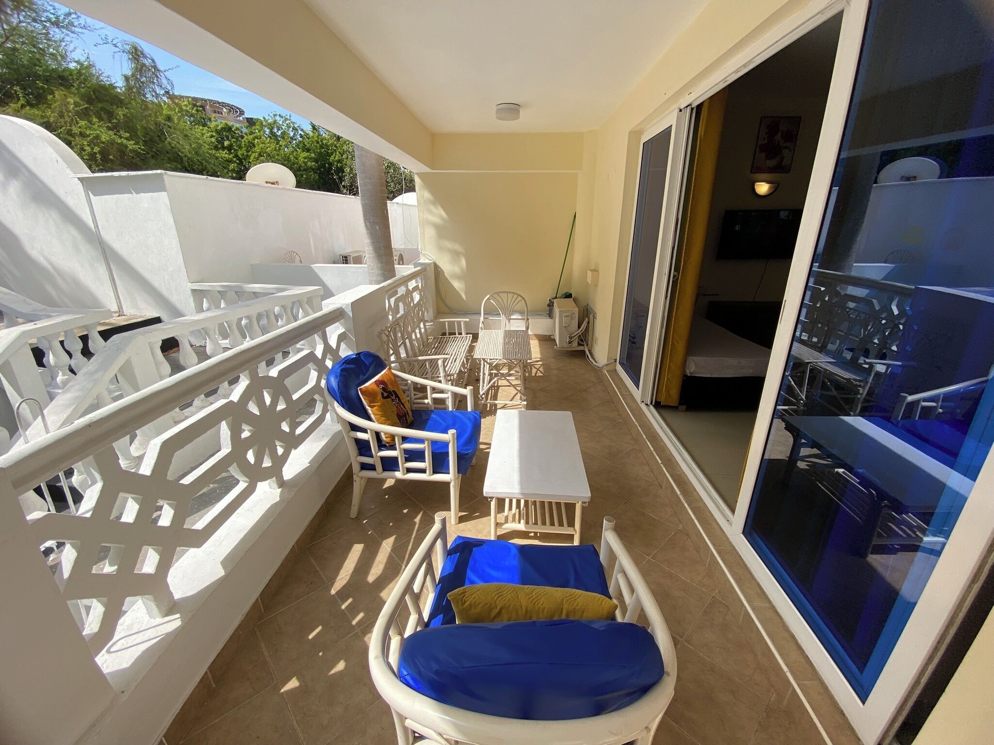 Sunrise Resort Apartments & Spa Sunrise Resort Apartments & Spa
