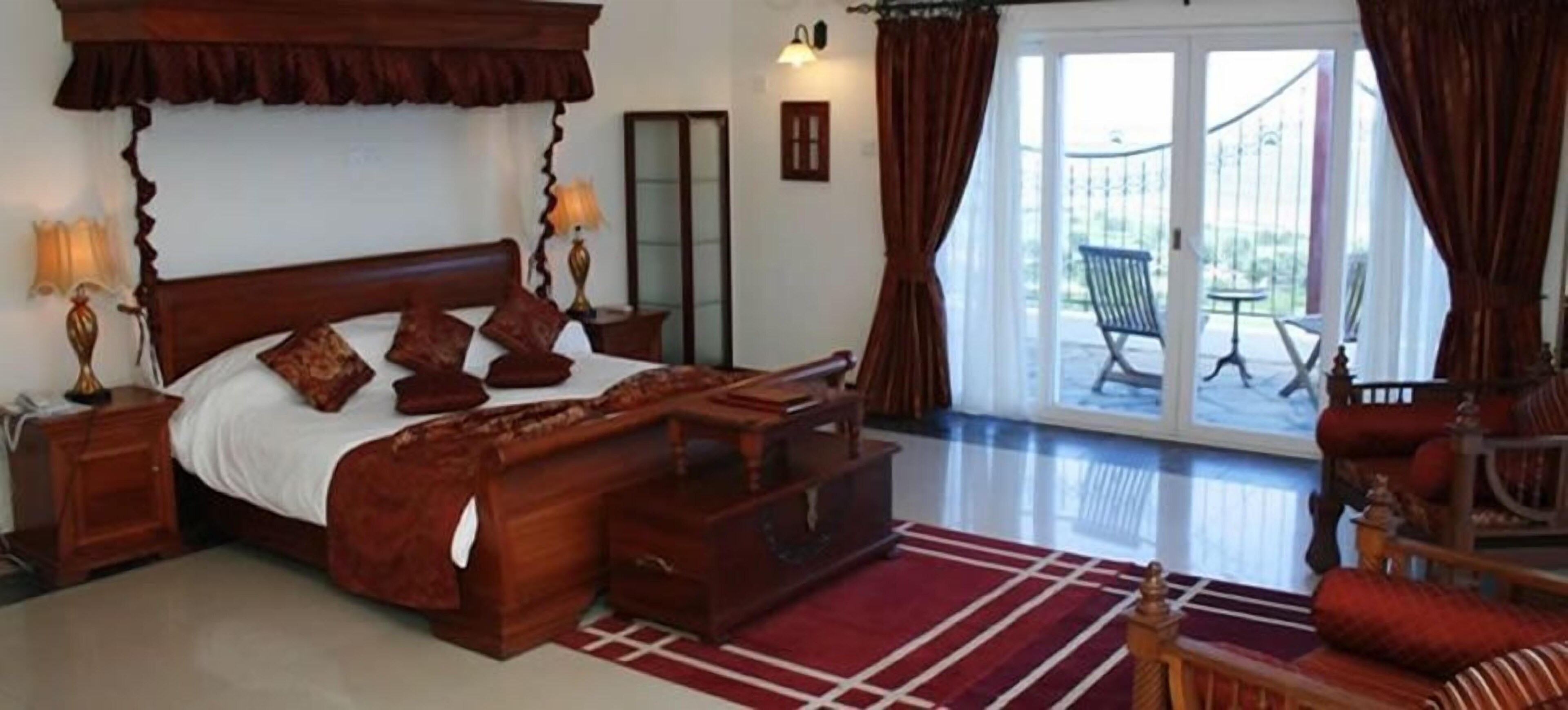 Sunrise Resort Apartments & Spa Sunrise Resort Apartments & Spa