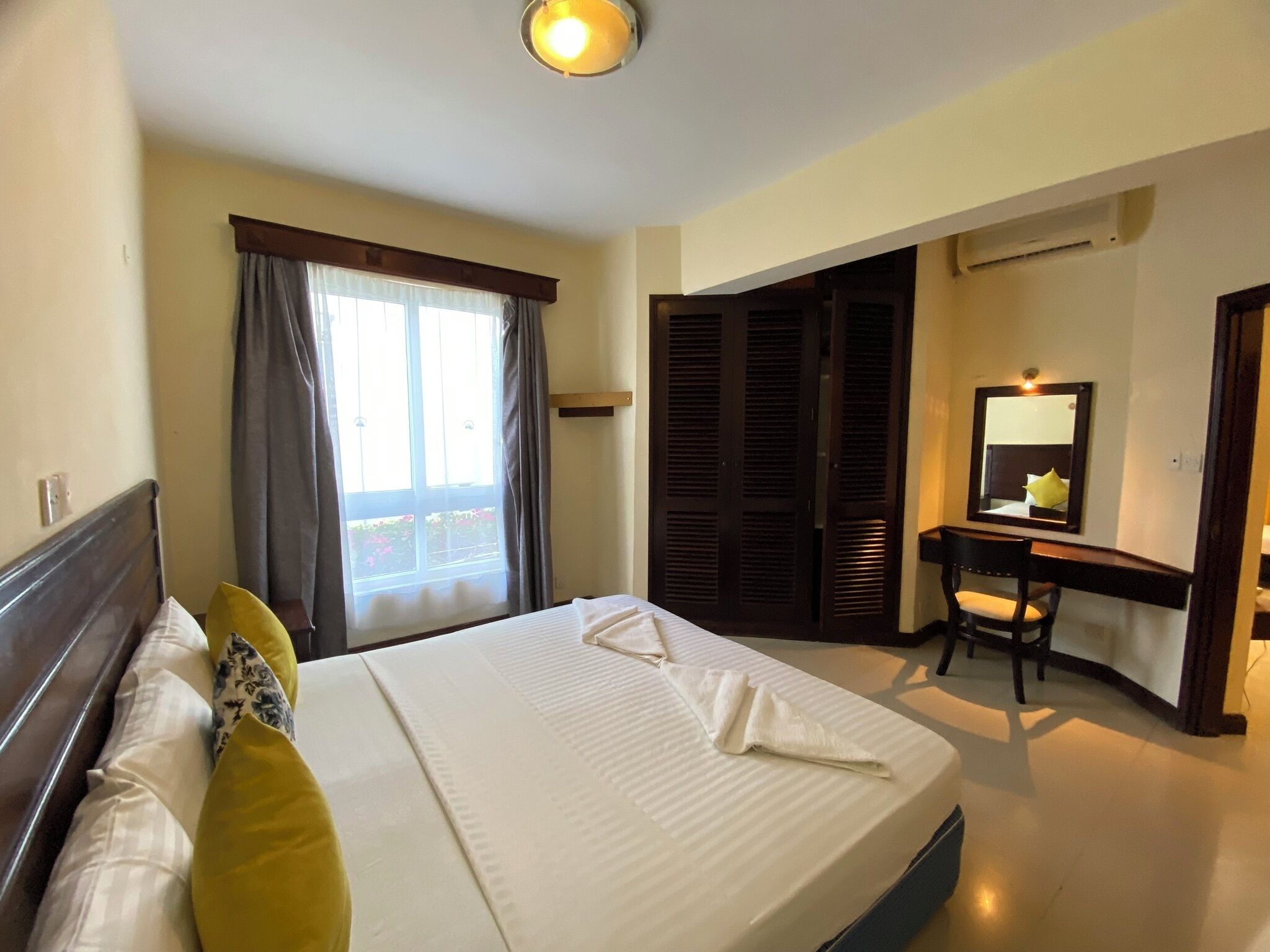 Sunrise Resort Apartments & Spa Sunrise Resort Apartments & Spa