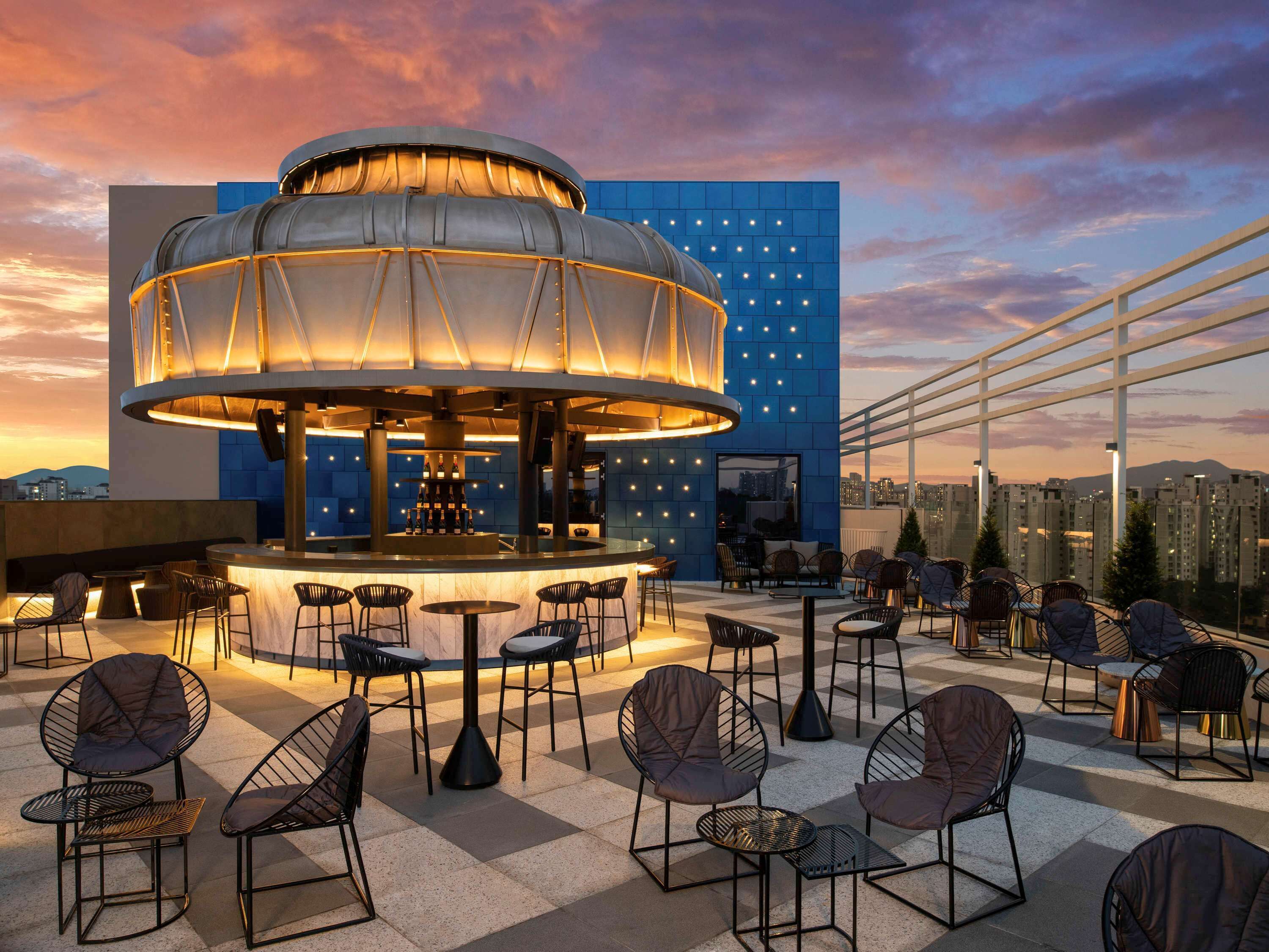 Mondrian Seoul Itaewon Mondrian Seoul Itaewon