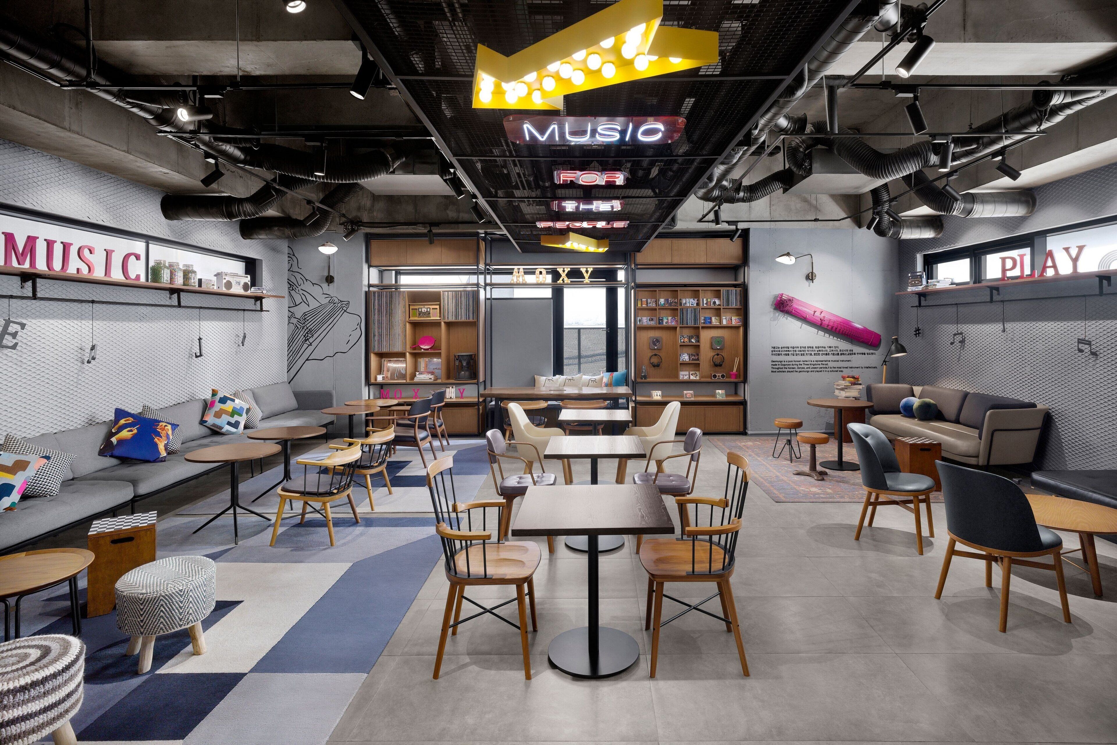 Moxy Seoul Insadong Moxy Seoul Insadong