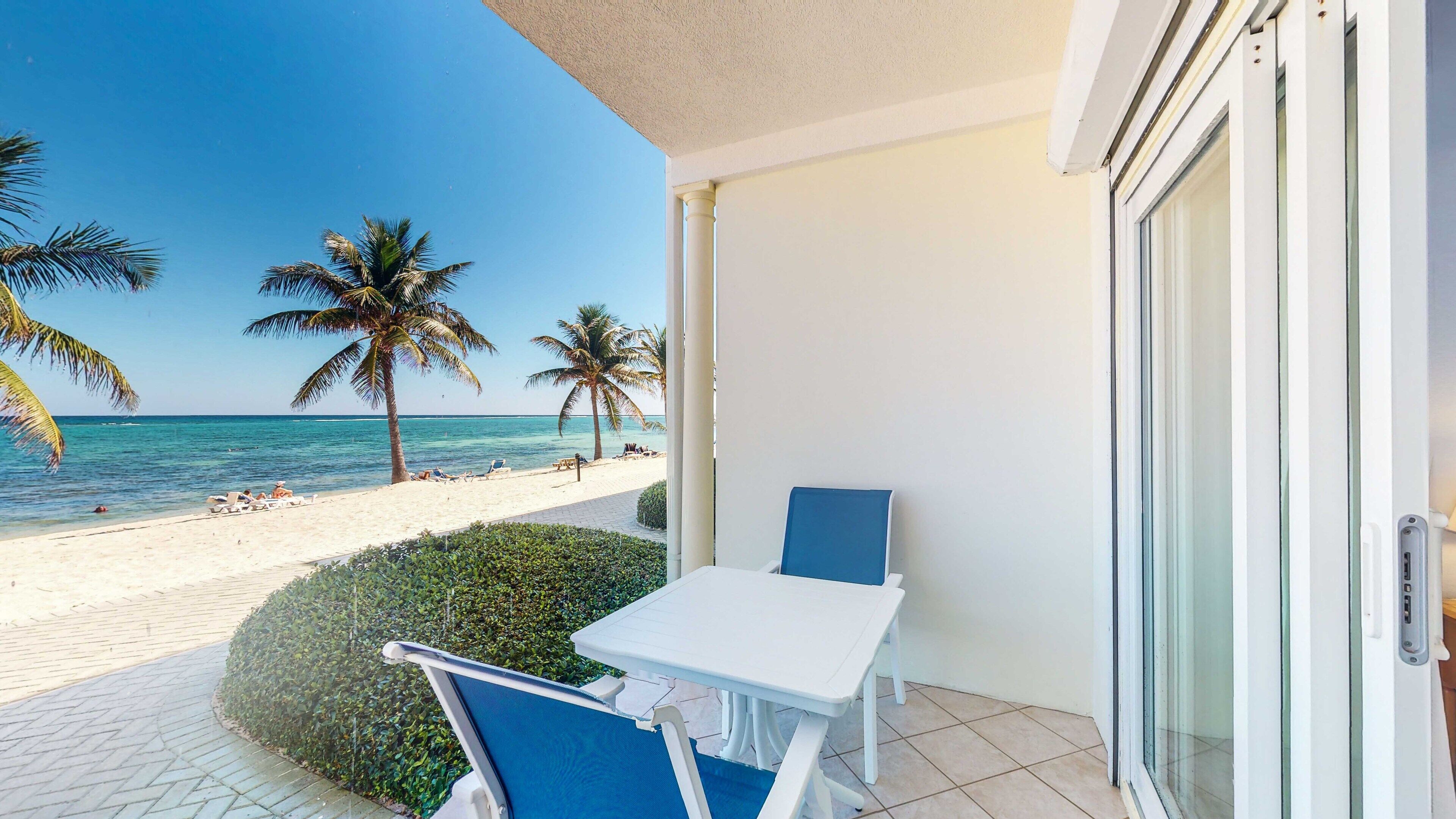 Wyndham Reef Resort Grand Cayman Wyndham Reef Resort Grand Cayman