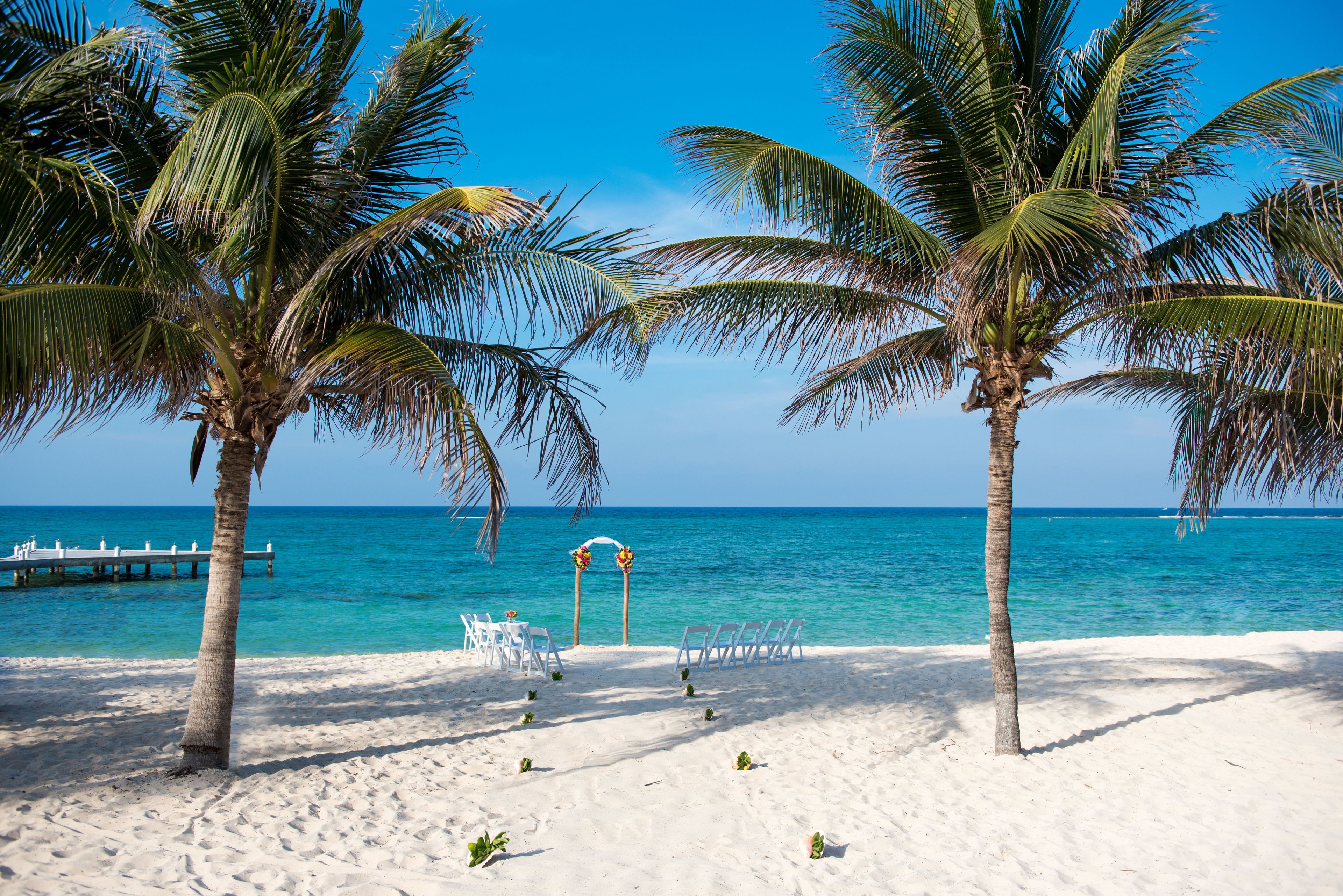 Wyndham Reef Resort Grand Cayman Wyndham Reef Resort Grand Cayman