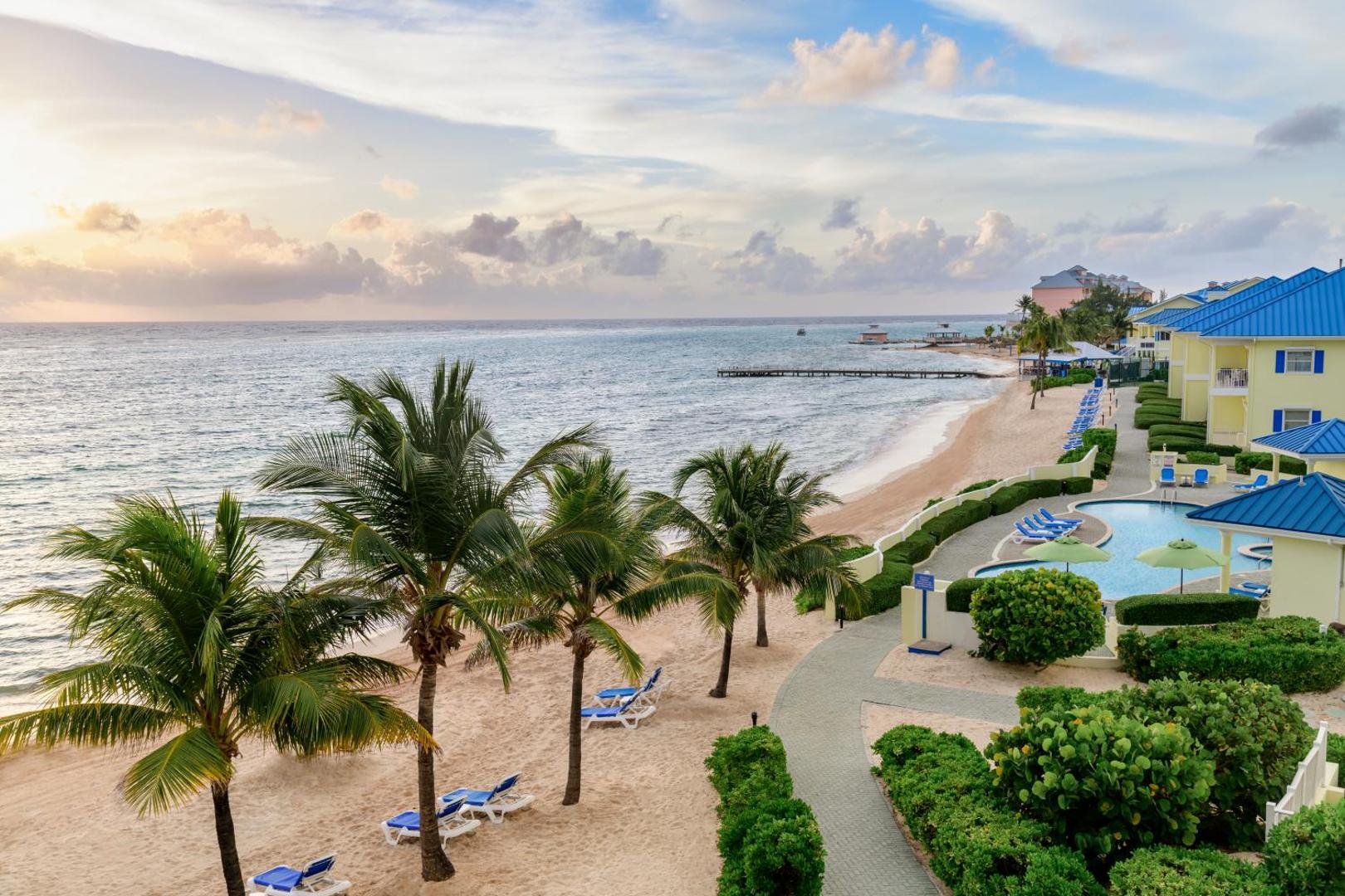 Wyndham Reef Resort Grand Cayman Wyndham Reef Resort Grand Cayman