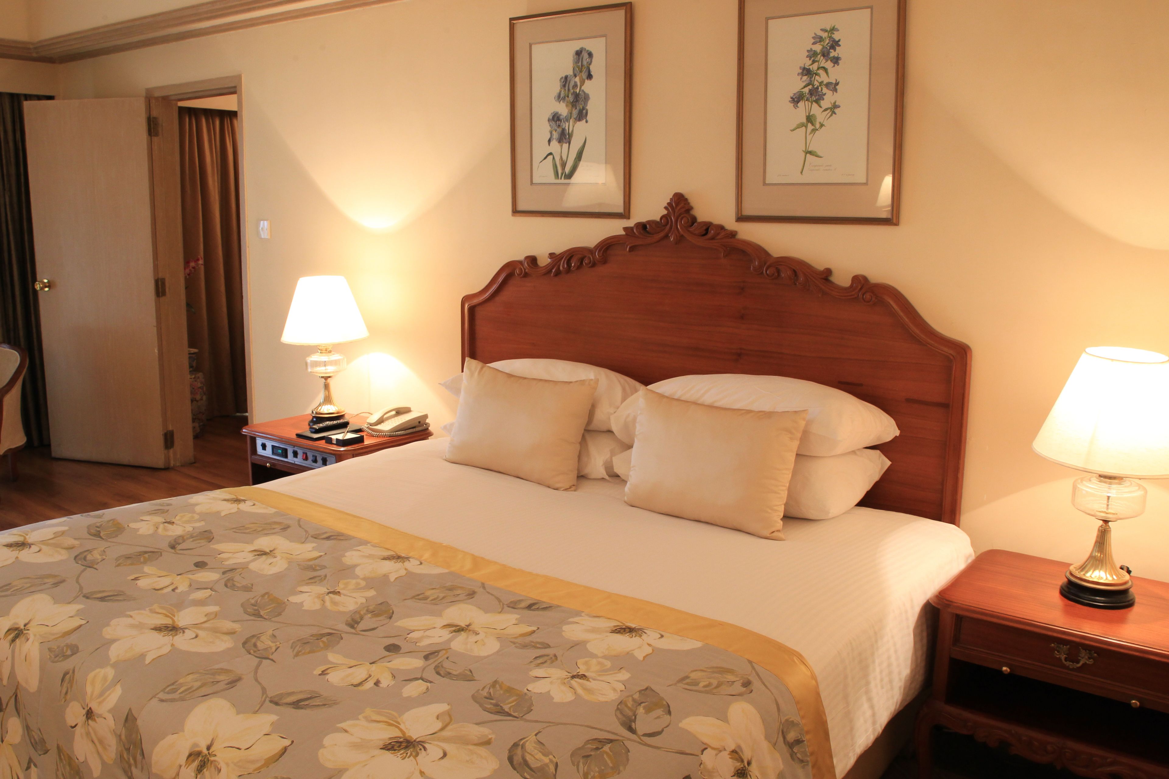 Taj Samudra Taj Samudra