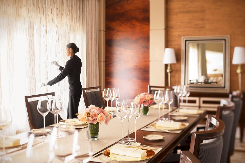 Taj Samudra Taj Samudra