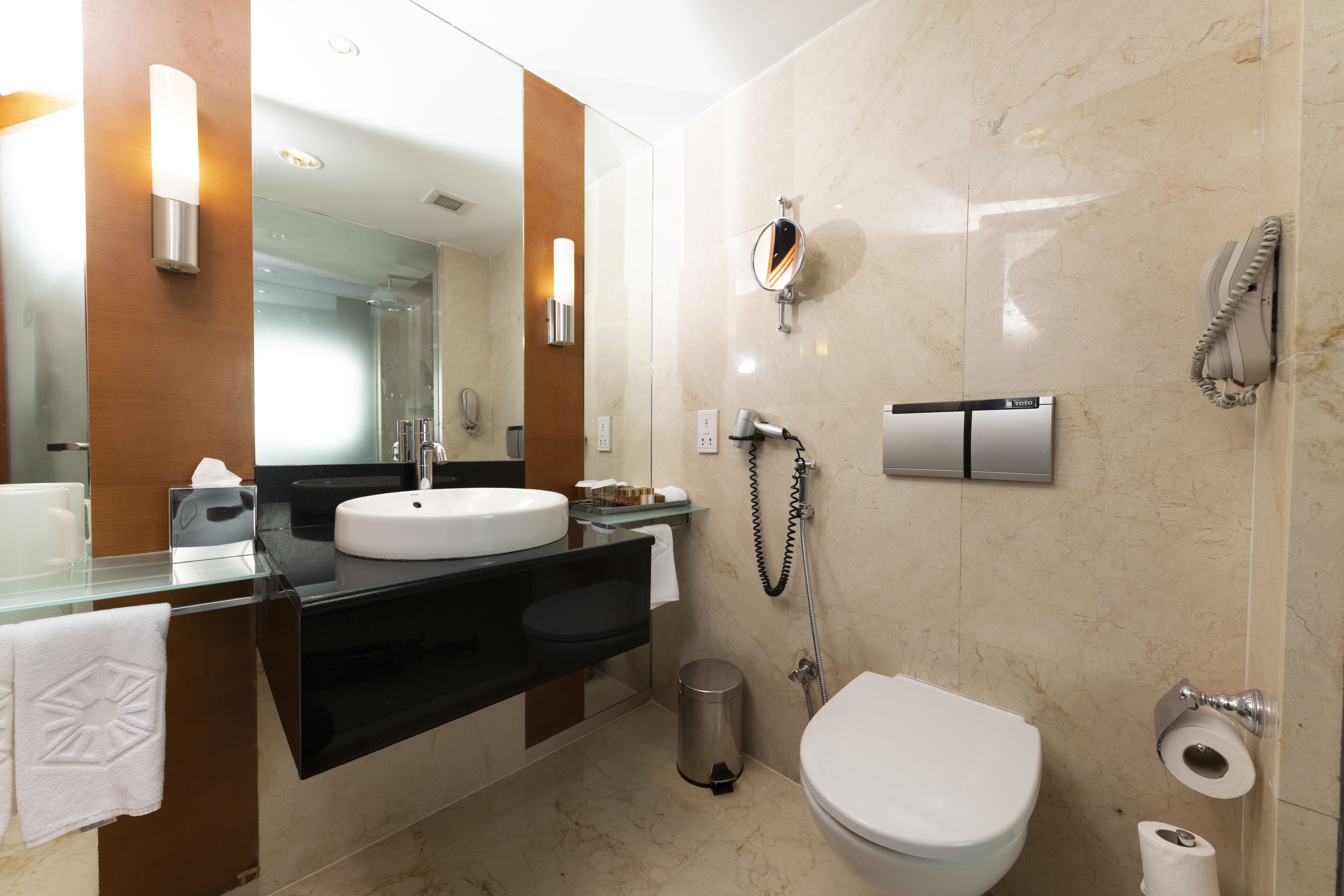 Taj Samudra Taj Samudra