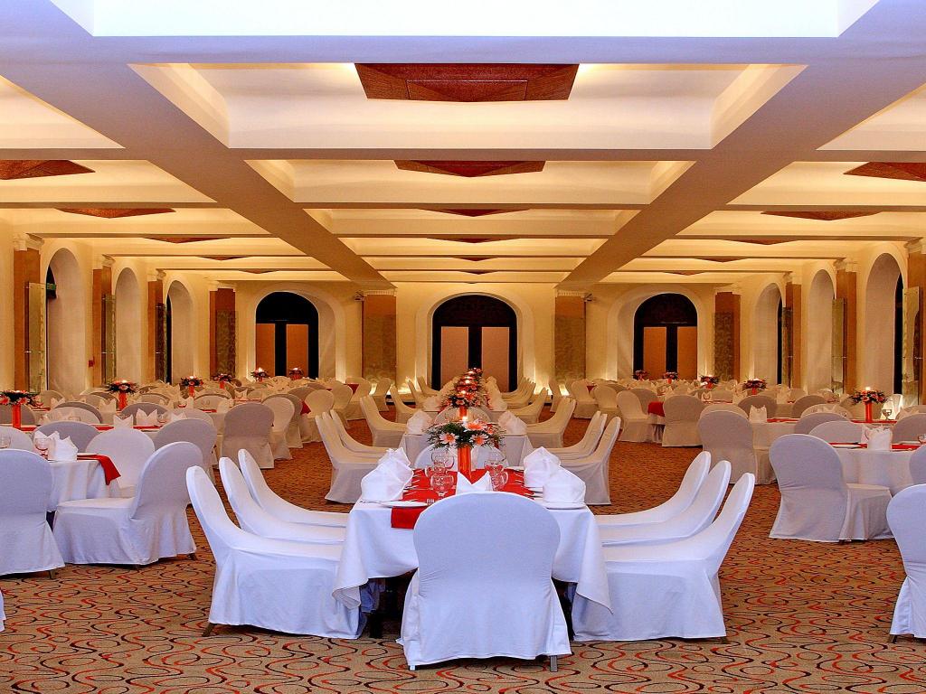 Taj Samudra Taj Samudra