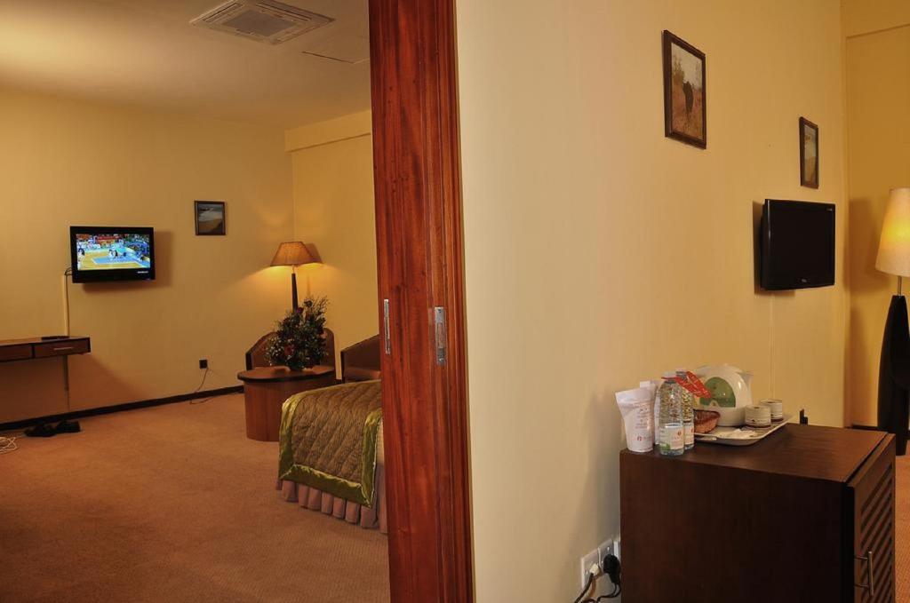 Ramada by Wyndham Katunayake Colombo International Airport