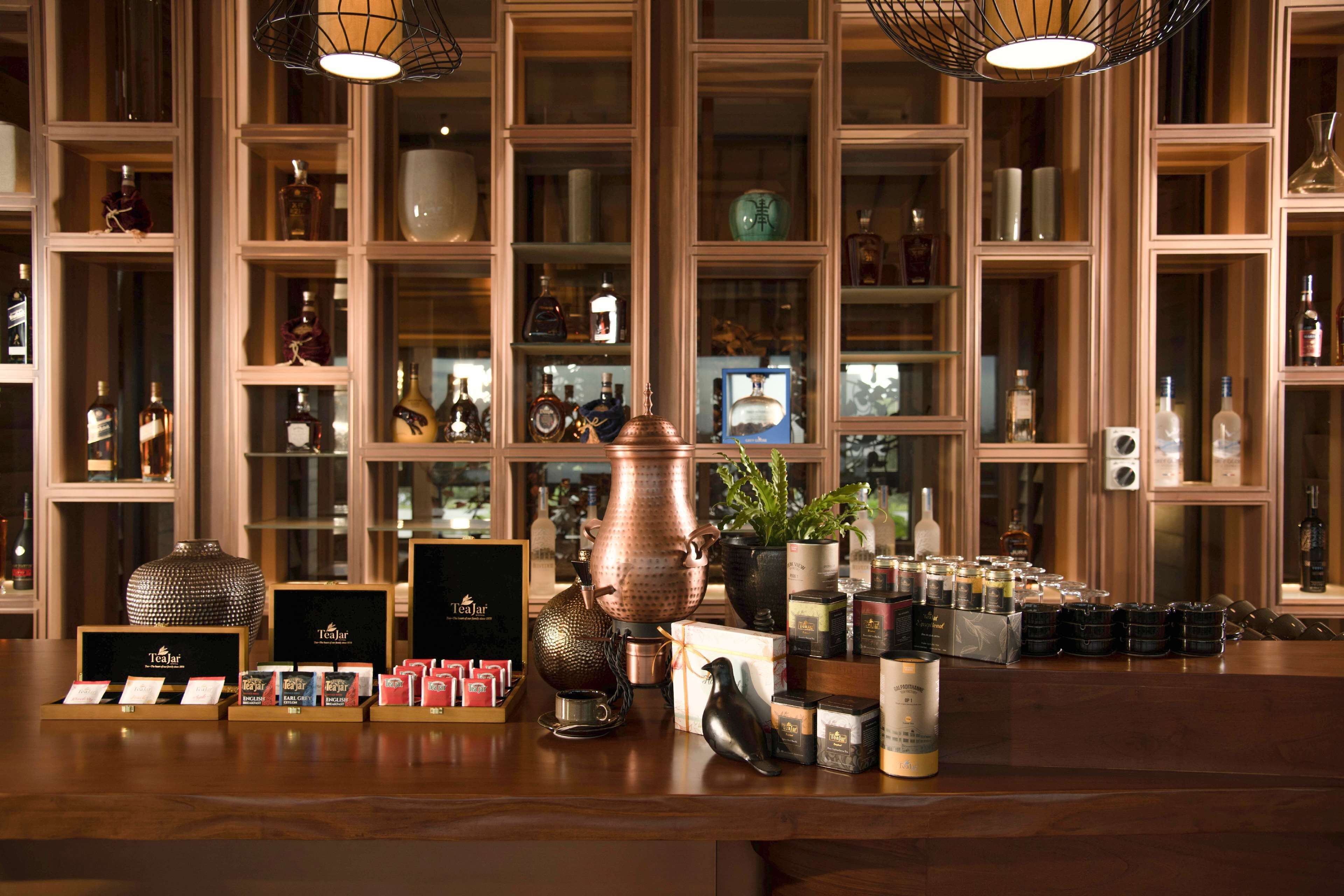 DoubleTree by Hilton Weerawila Rajawarna Resort