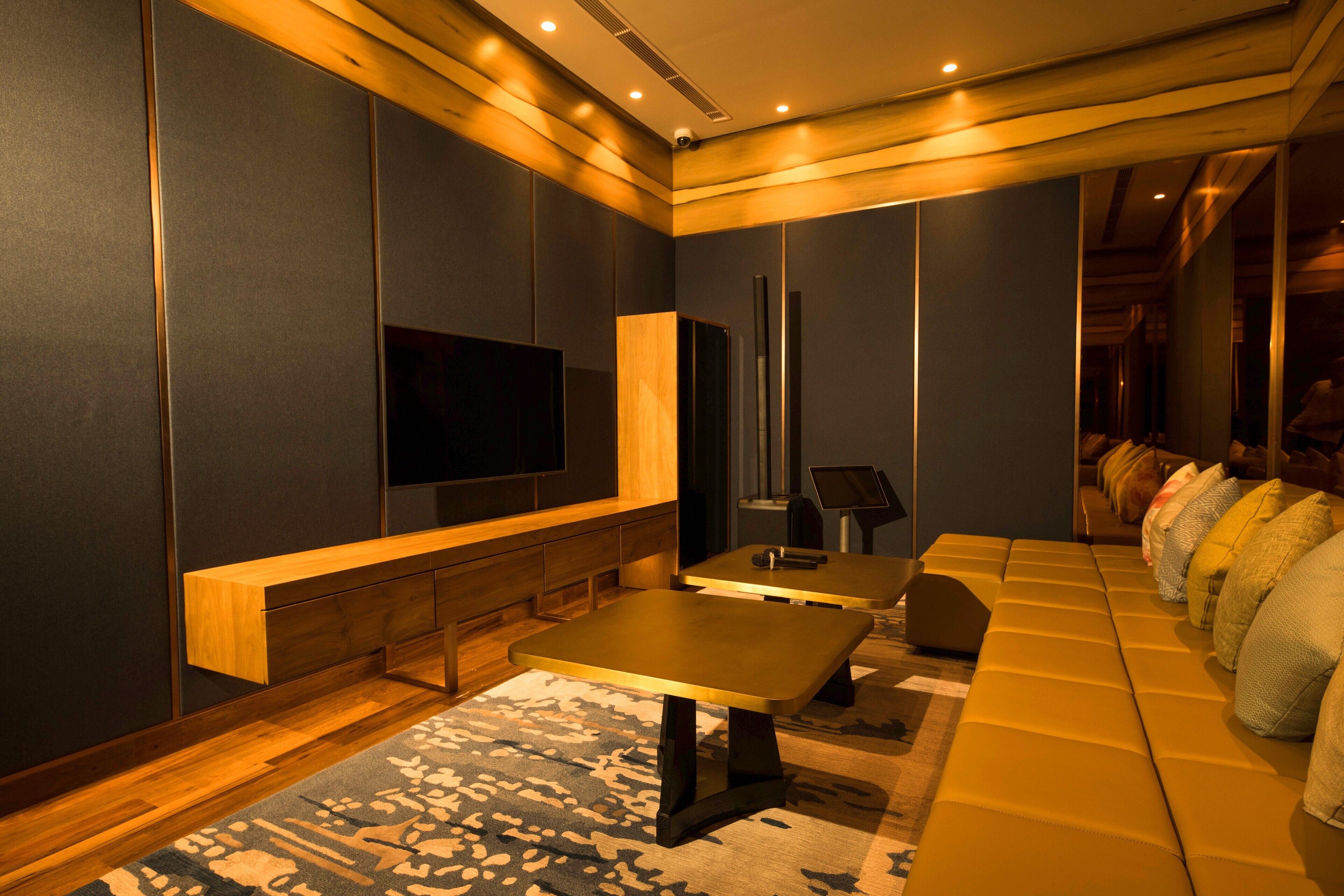 DoubleTree by Hilton Weerawila Rajawarna Resort