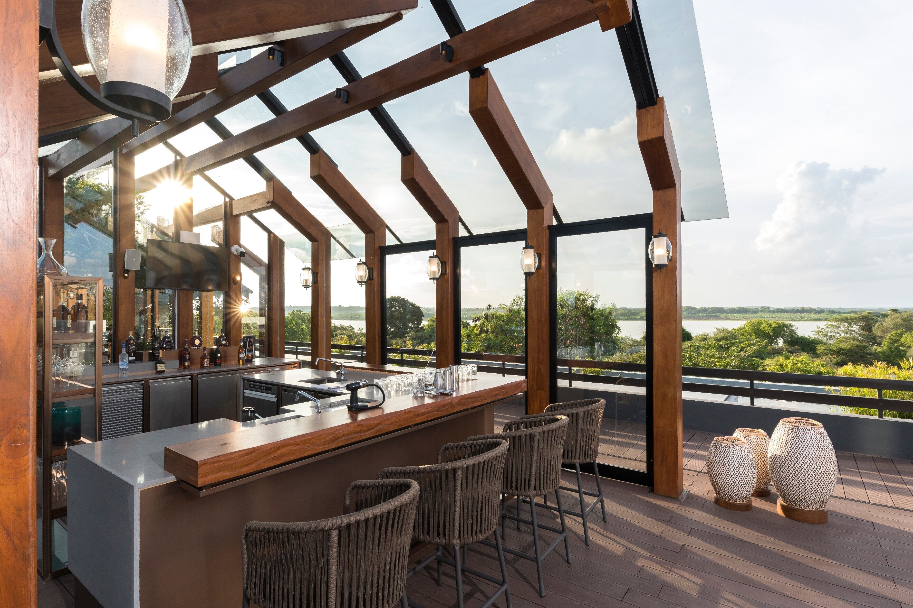 DoubleTree by Hilton Weerawila Rajawarna Resort