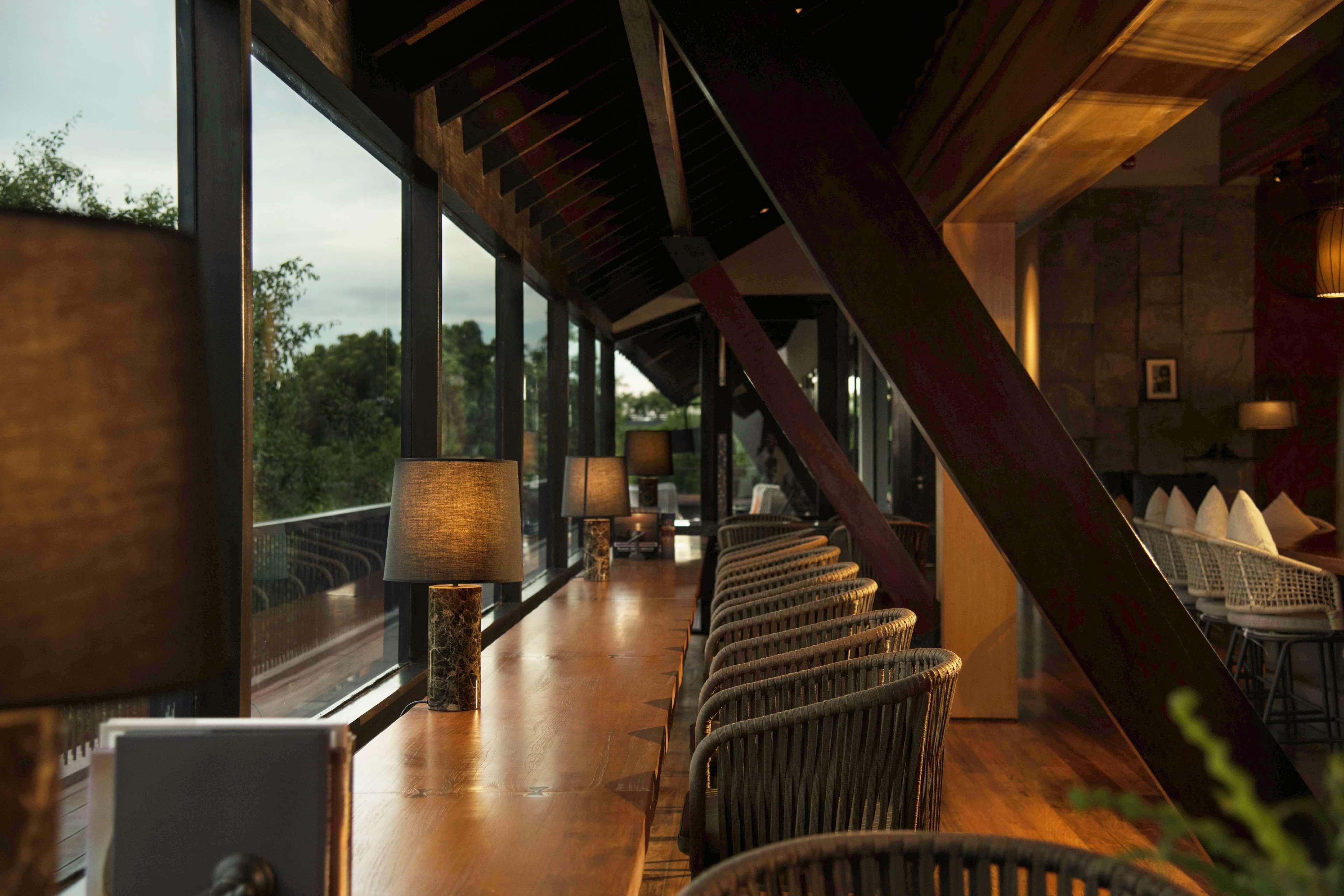 DoubleTree by Hilton Weerawila Rajawarna Resort