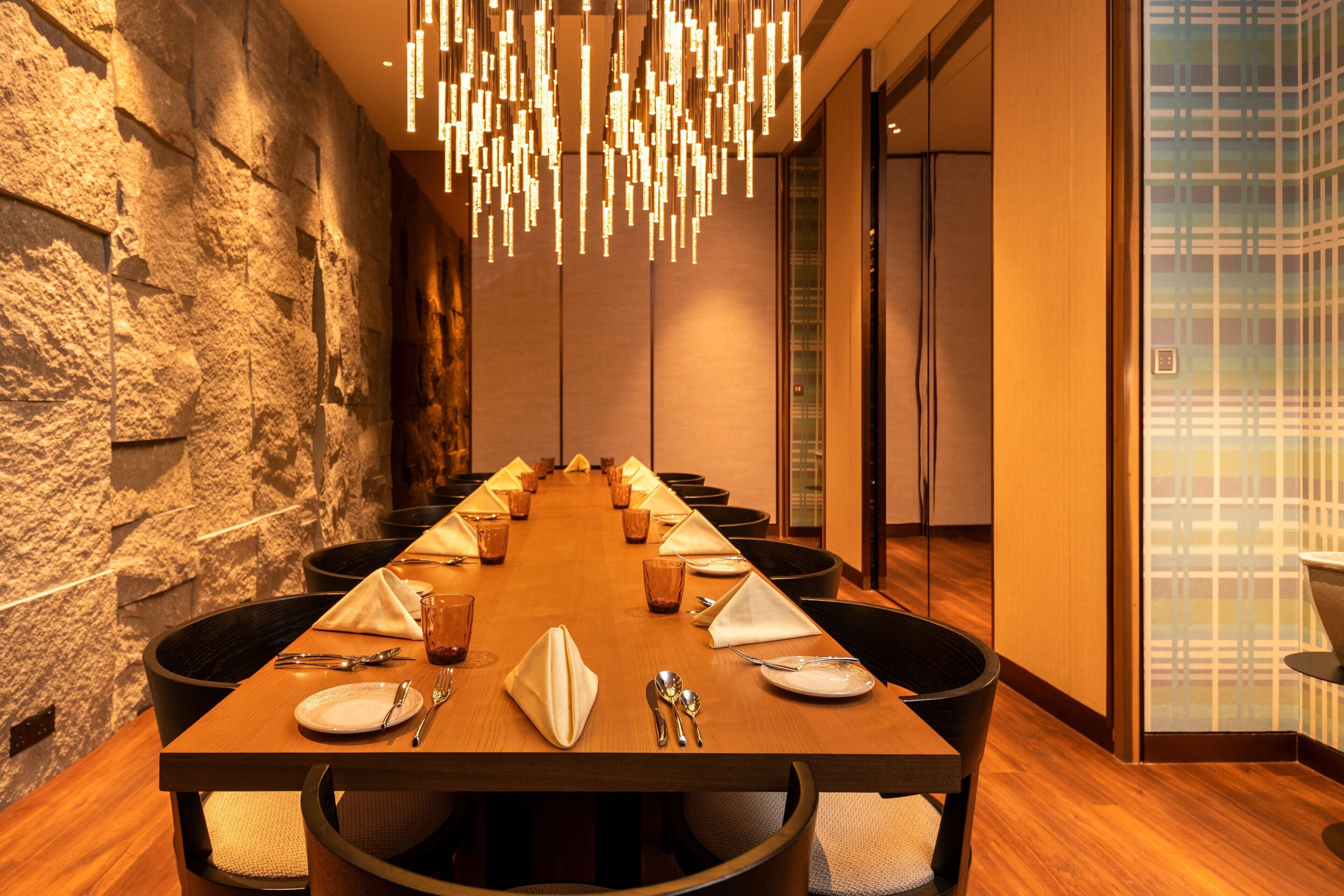 DoubleTree by Hilton Weerawila Rajawarna Resort