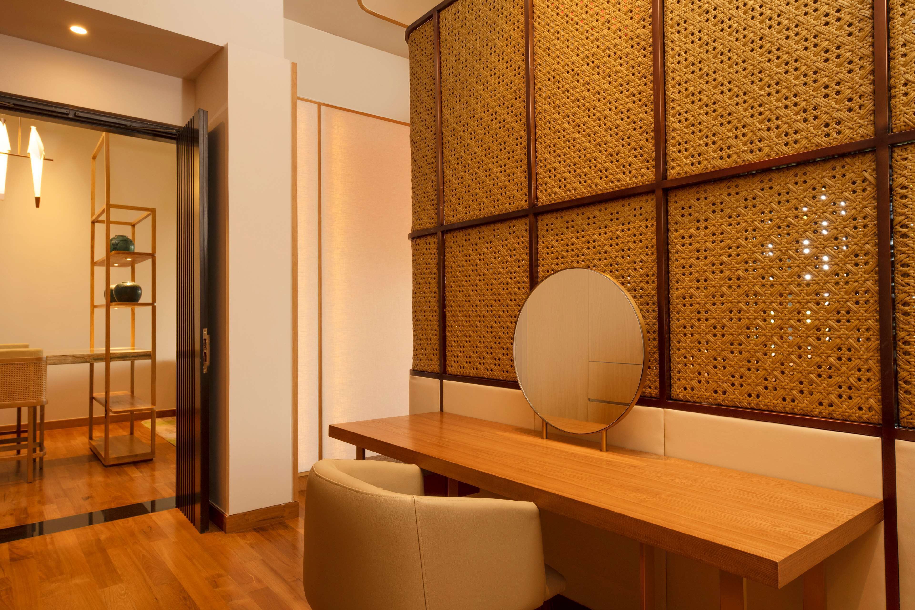 DoubleTree by Hilton Weerawila Rajawarna Resort