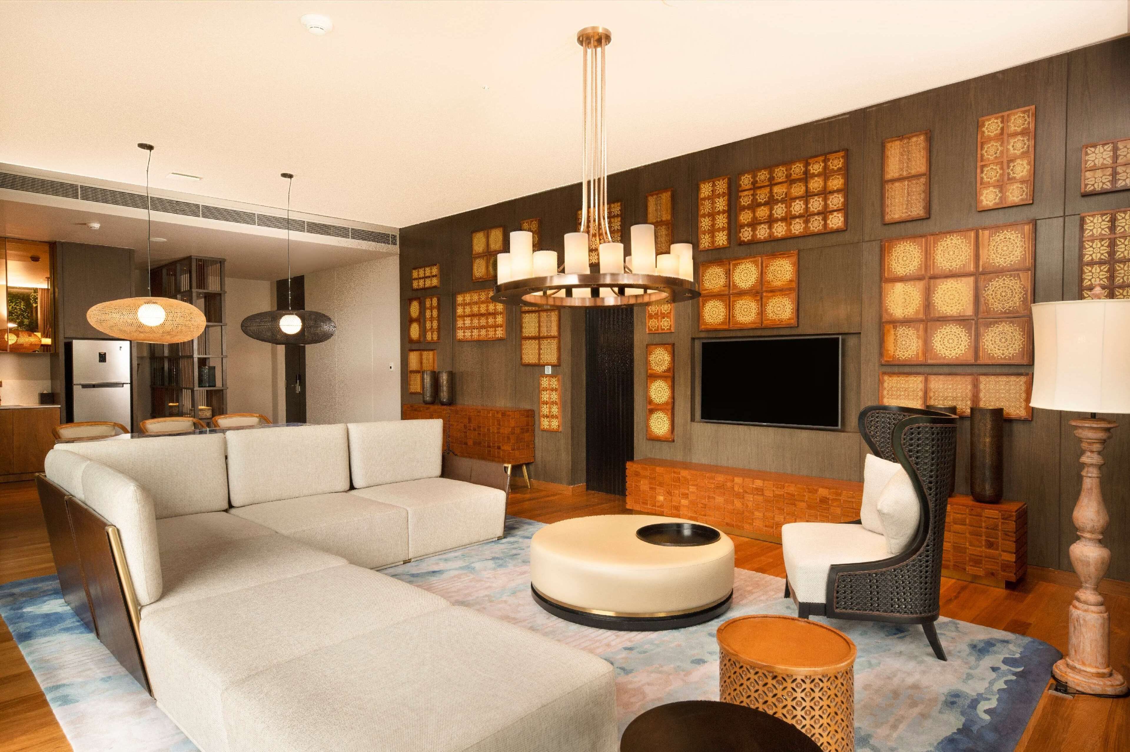 DoubleTree by Hilton Weerawila Rajawarna Resort