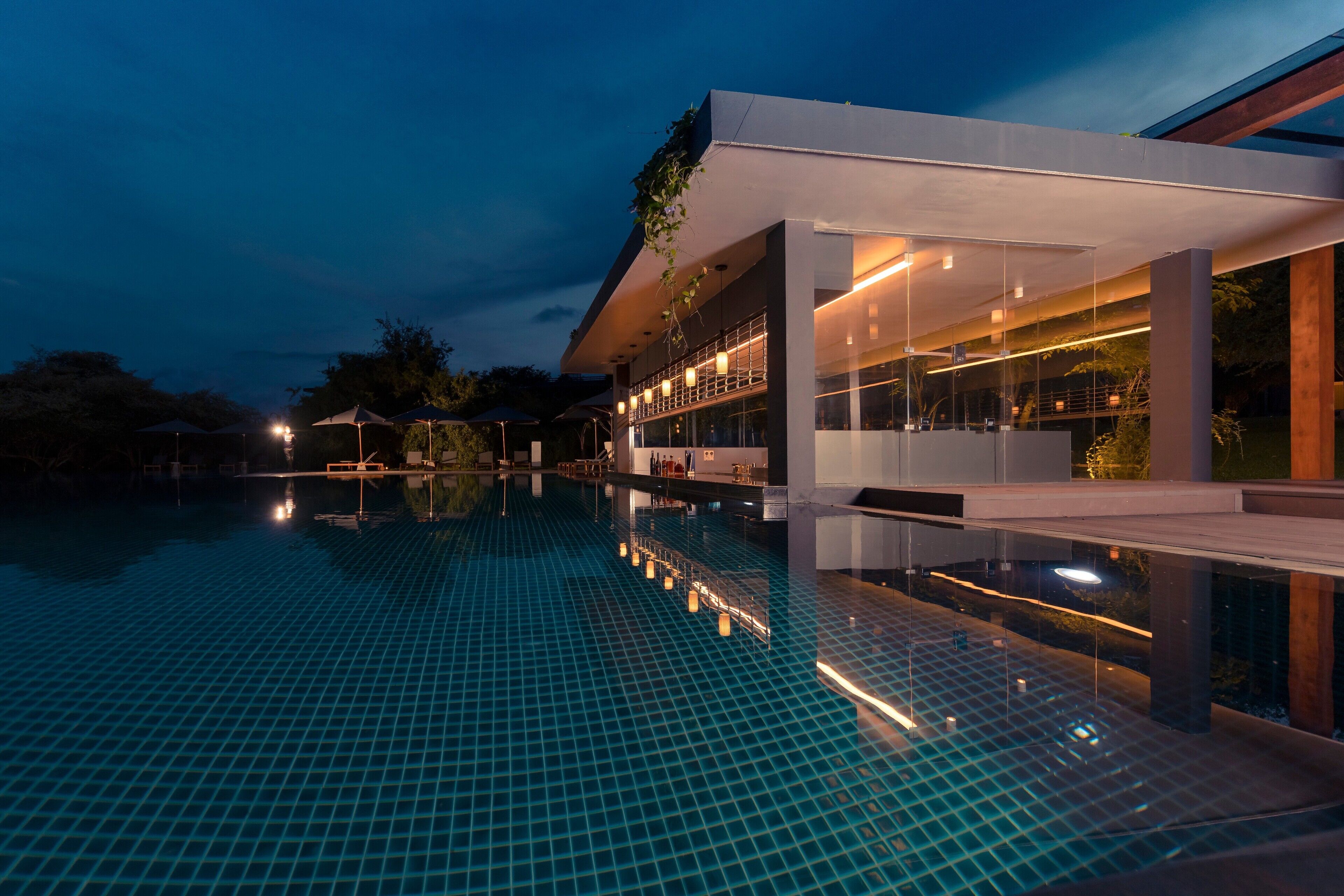 DoubleTree by Hilton Weerawila Rajawarna Resort