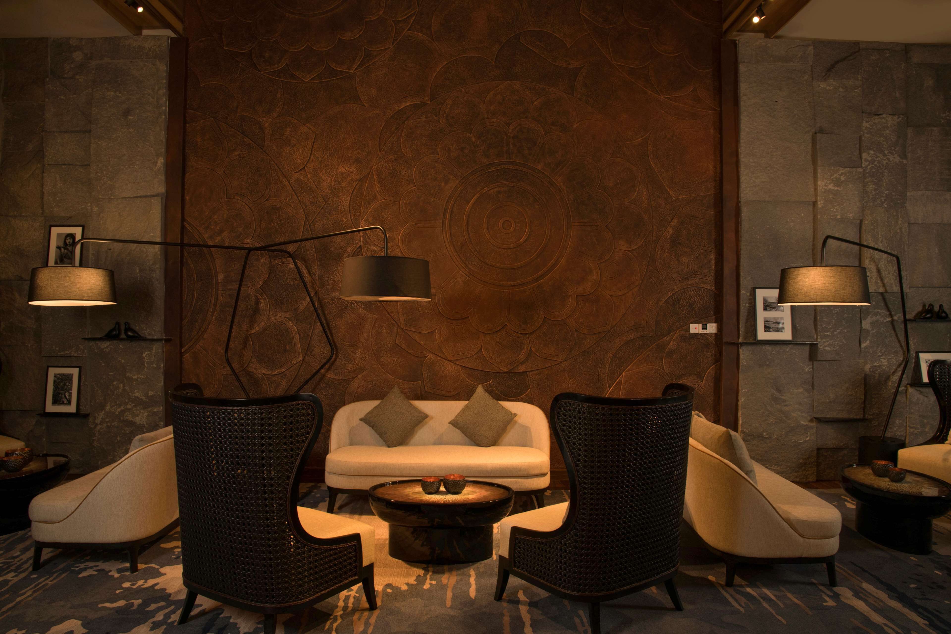 DoubleTree by Hilton Weerawila Rajawarna Resort