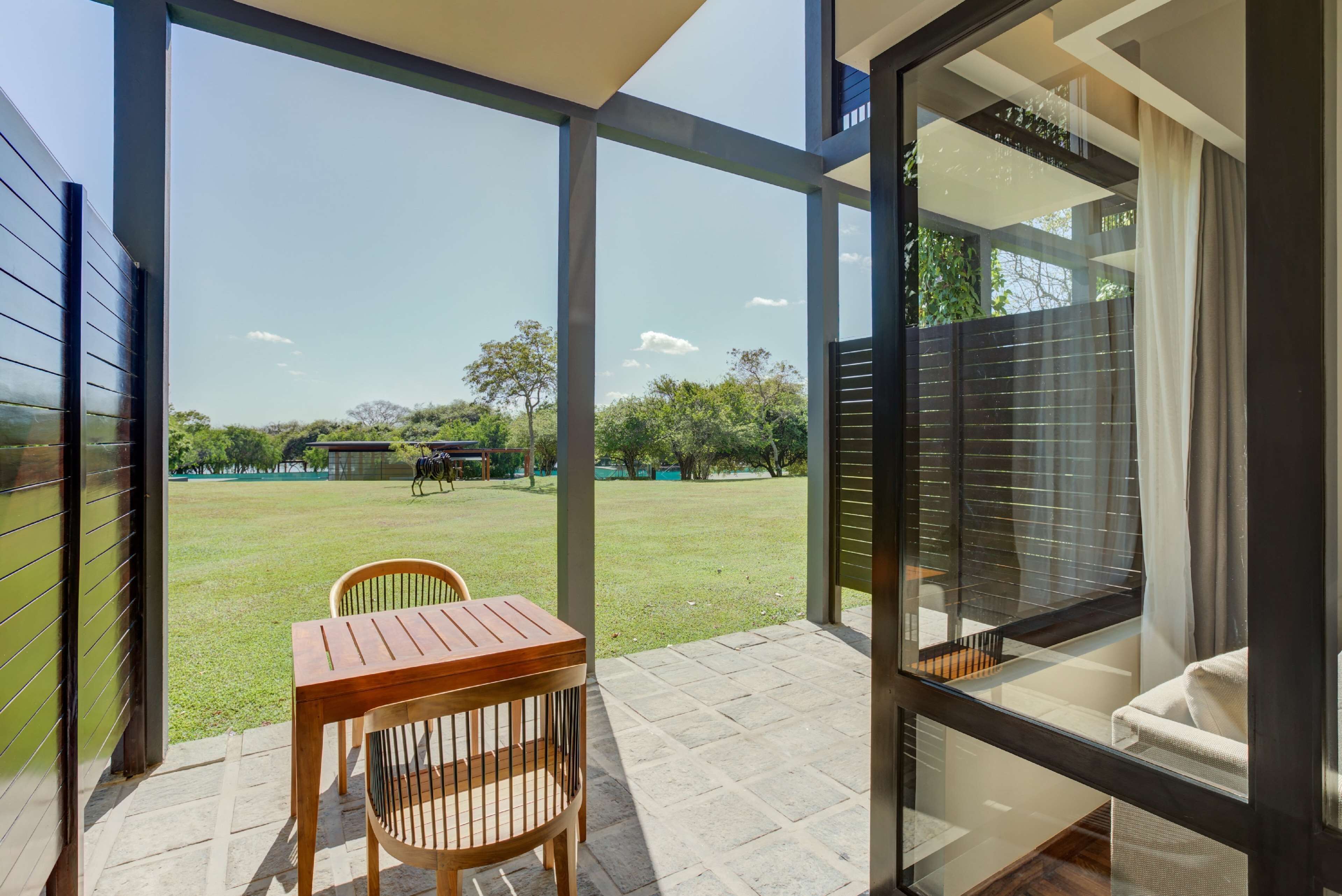 DoubleTree by Hilton Weerawila Rajawarna Resort