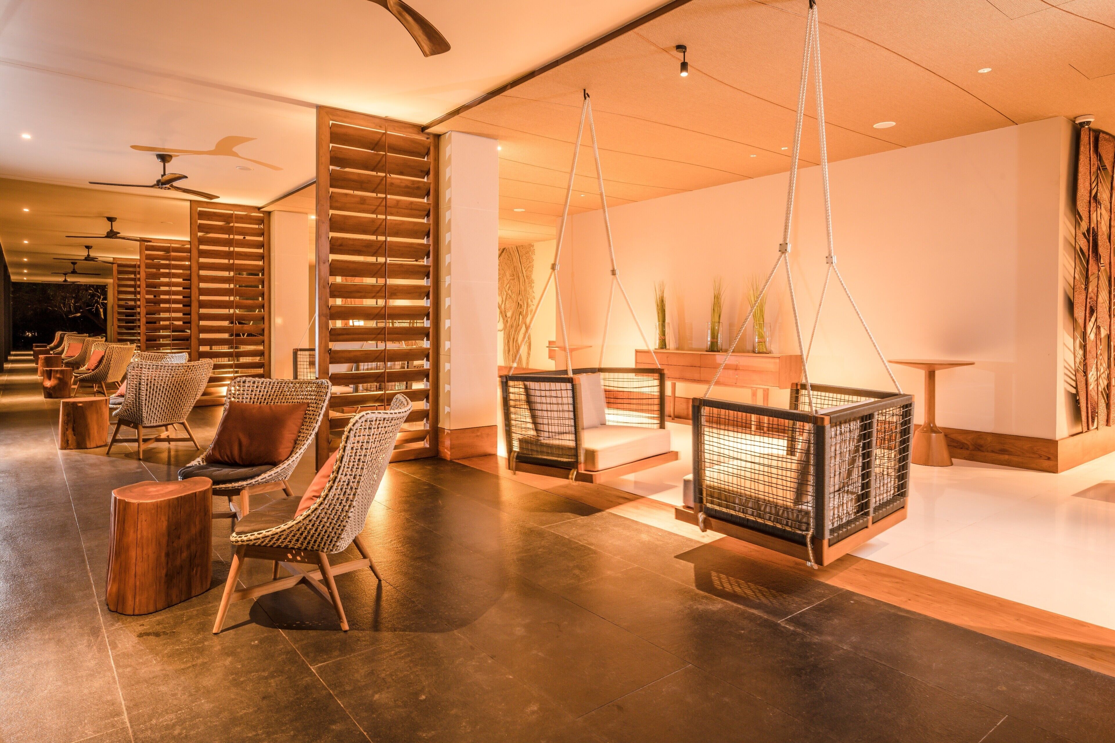 DoubleTree by Hilton Weerawila Rajawarna Resort