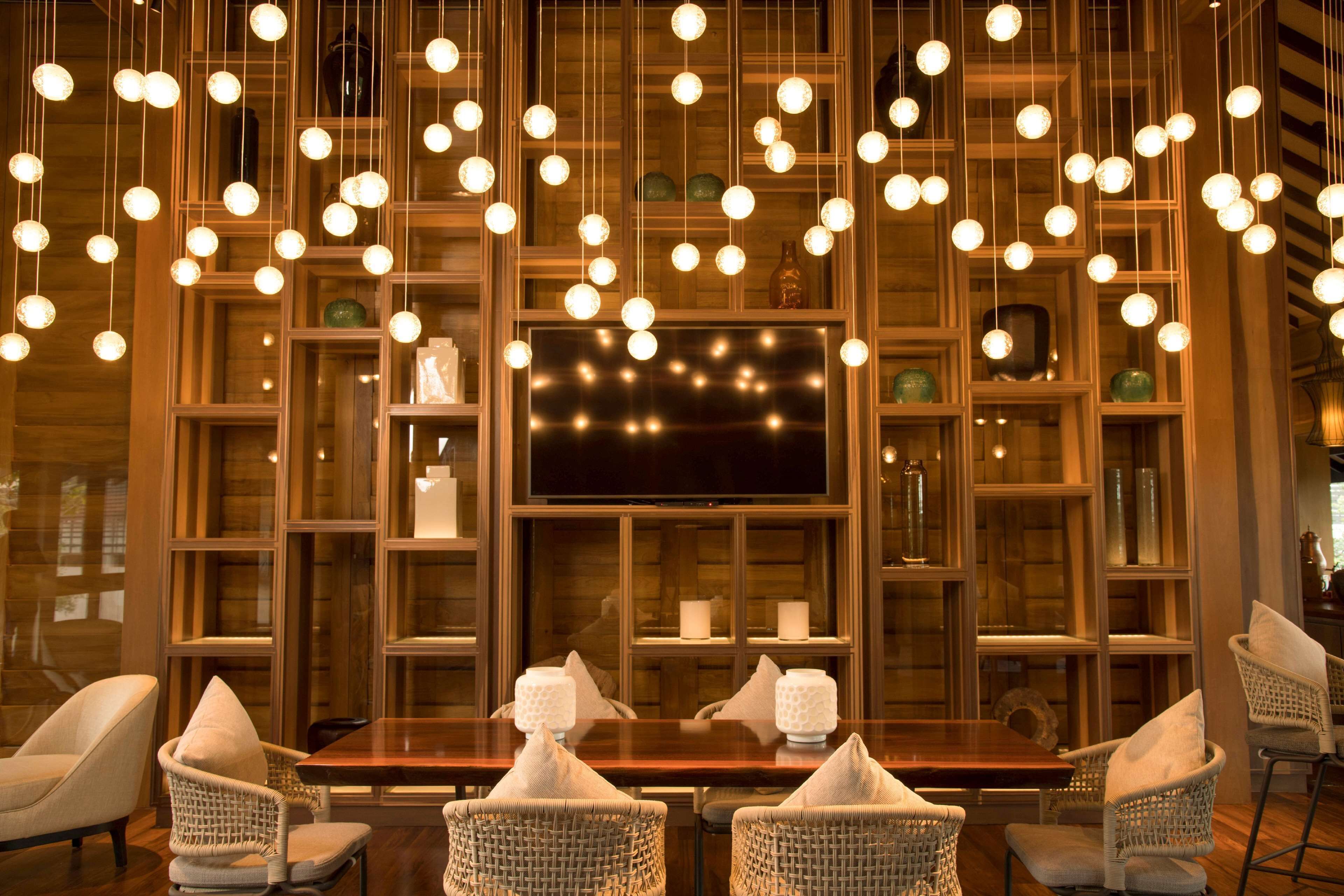 DoubleTree by Hilton Weerawila Rajawarna Resort