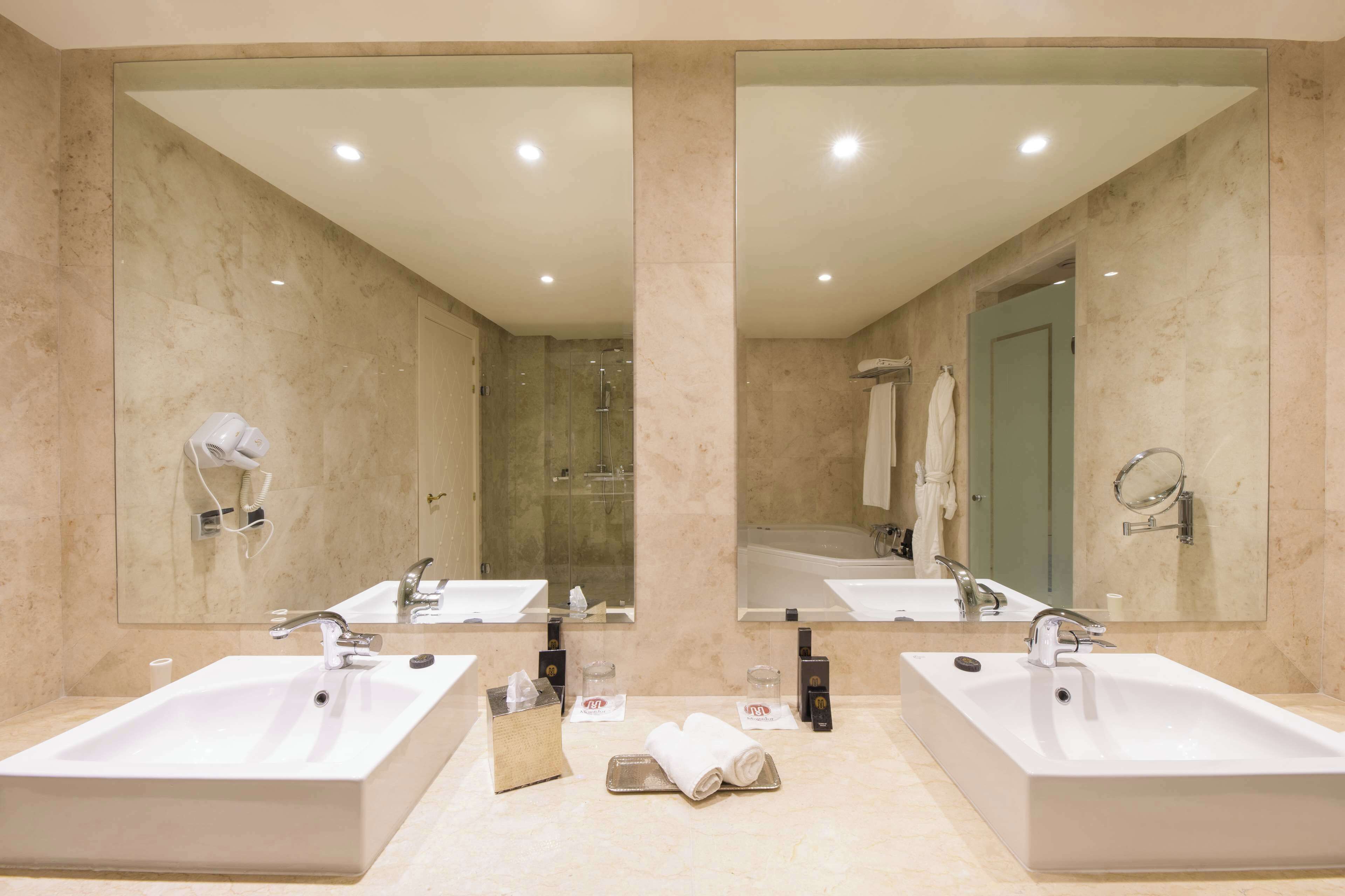 DoubleTree by Hilton Casablanca City Centre