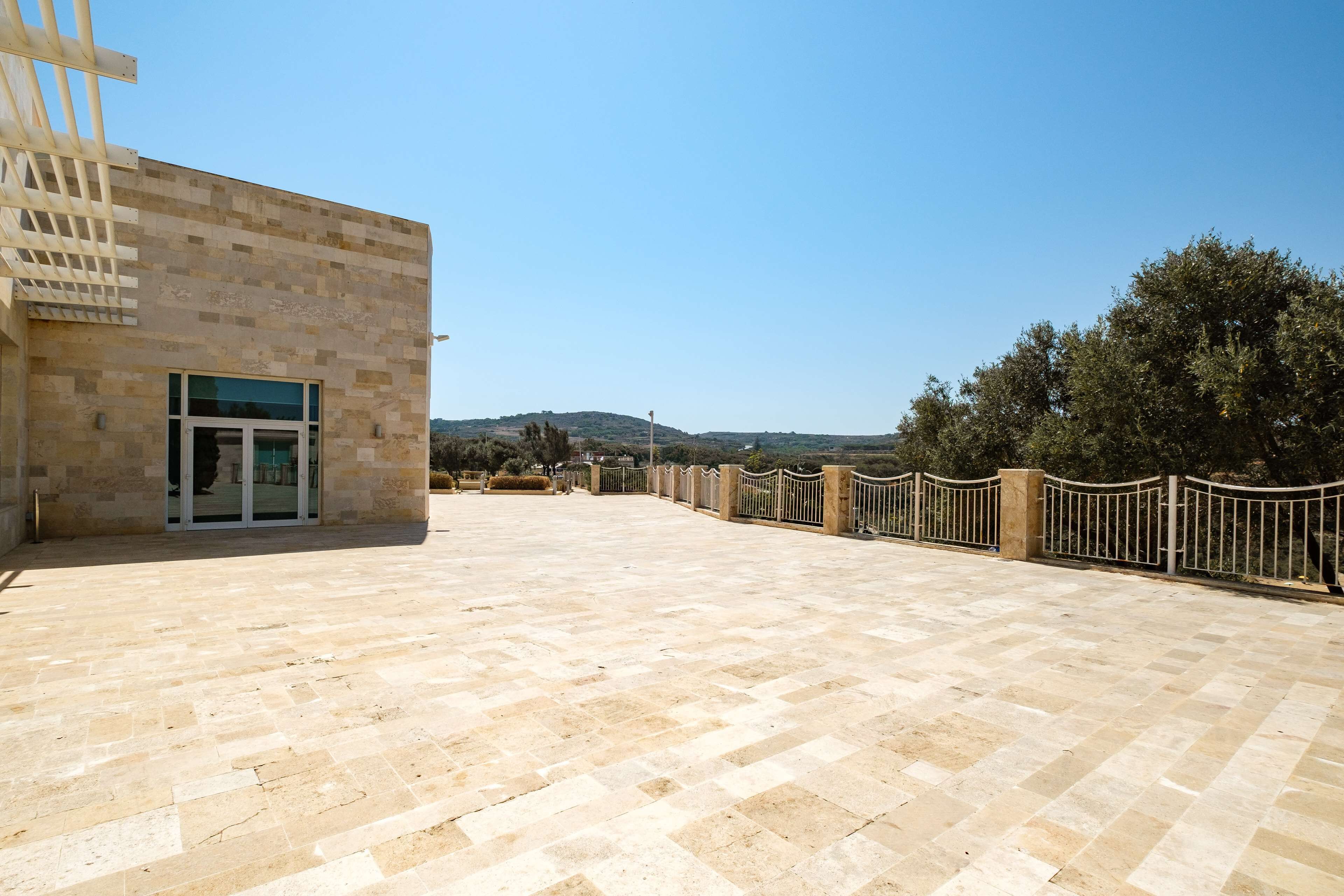 Radisson Blu Resort & Spa Malta Golden Sands Radisson Blu Resort & Spa Malta Golden Sands
