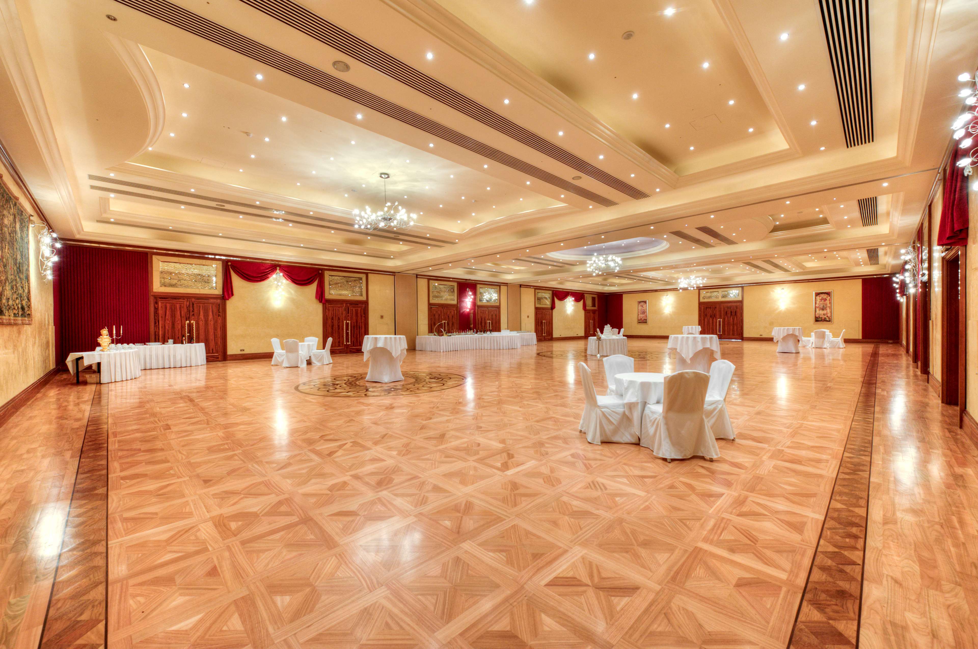 Radisson Blu Resort & Spa Malta Golden Sands Radisson Blu Resort & Spa Malta Golden Sands