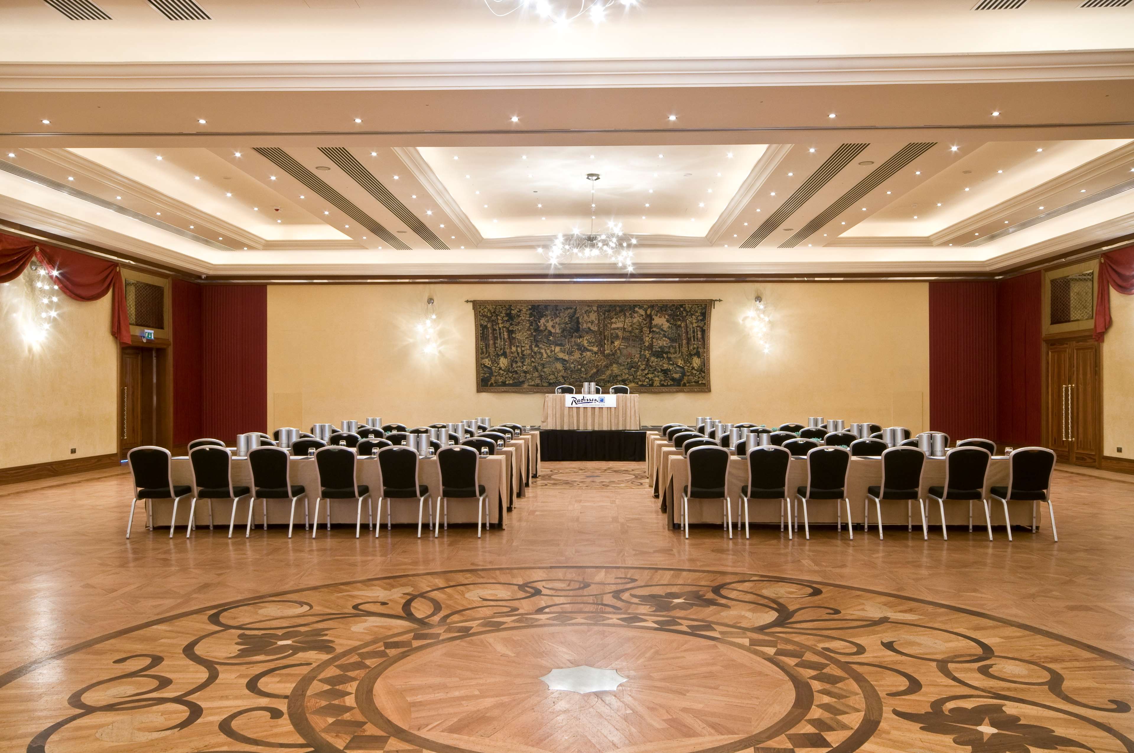 Radisson Blu Resort & Spa Malta Golden Sands Radisson Blu Resort & Spa Malta Golden Sands