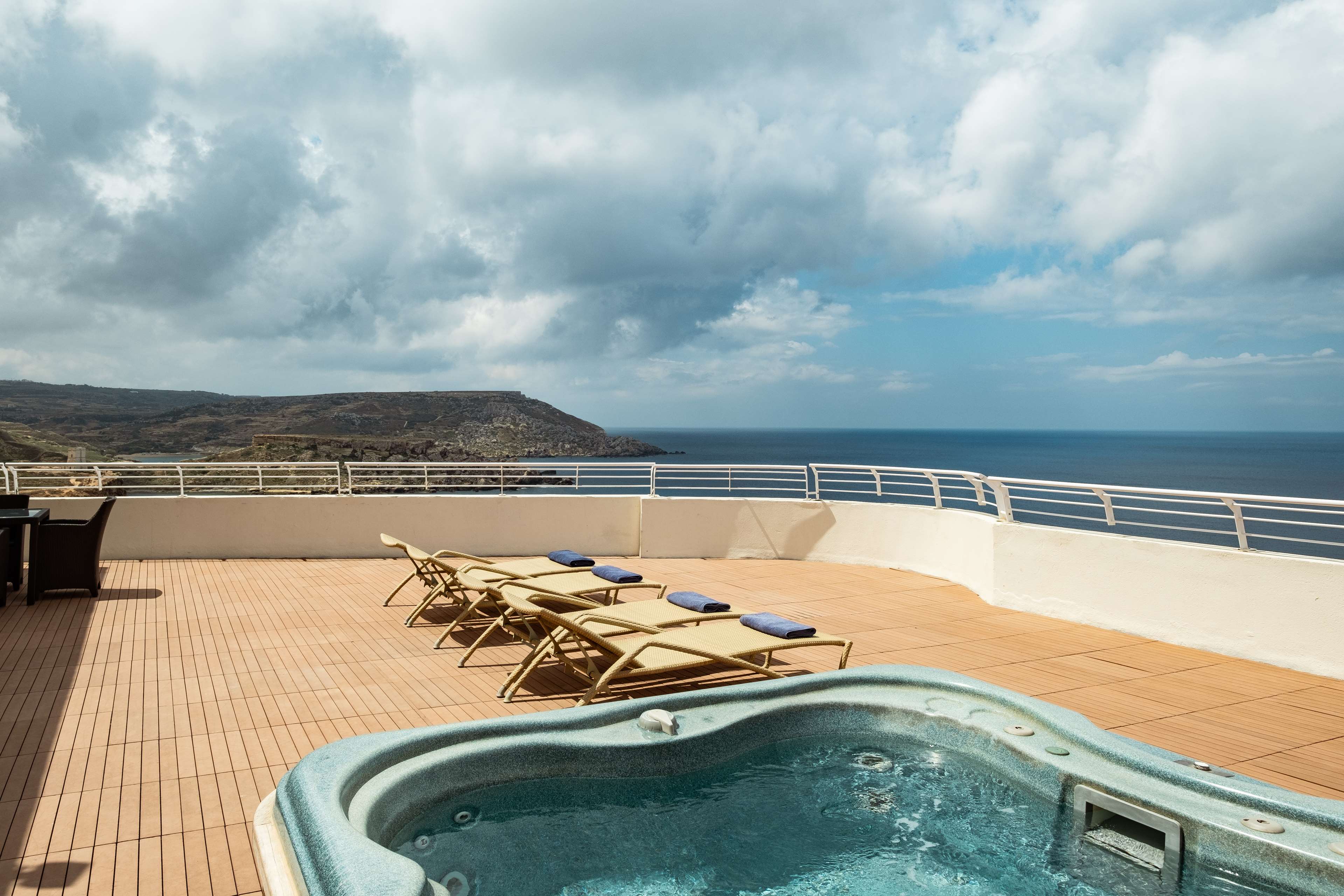 Radisson Blu Resort & Spa Malta Golden Sands Radisson Blu Resort & Spa Malta Golden Sands