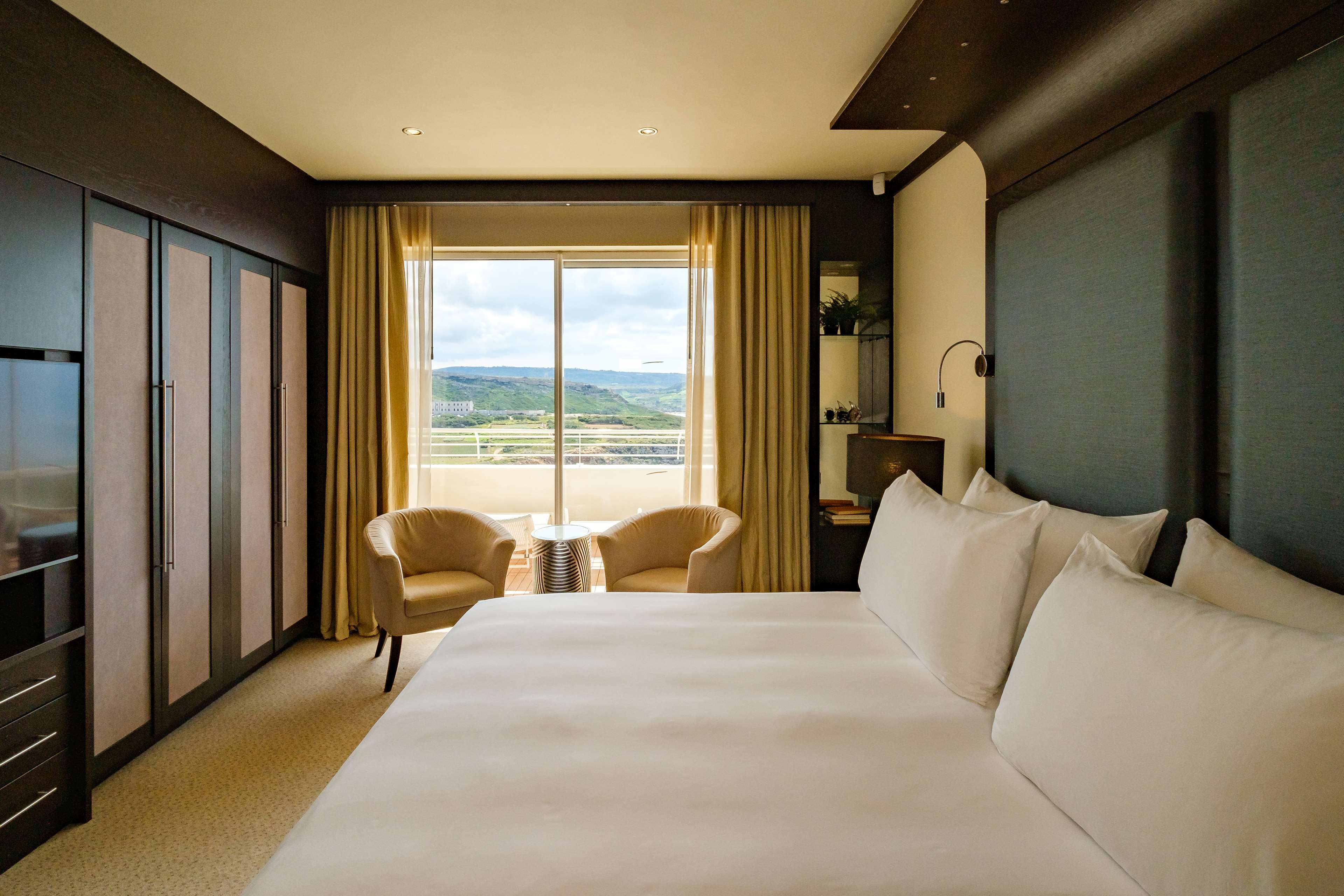 Radisson Blu Resort & Spa Malta Golden Sands Radisson Blu Resort & Spa Malta Golden Sands