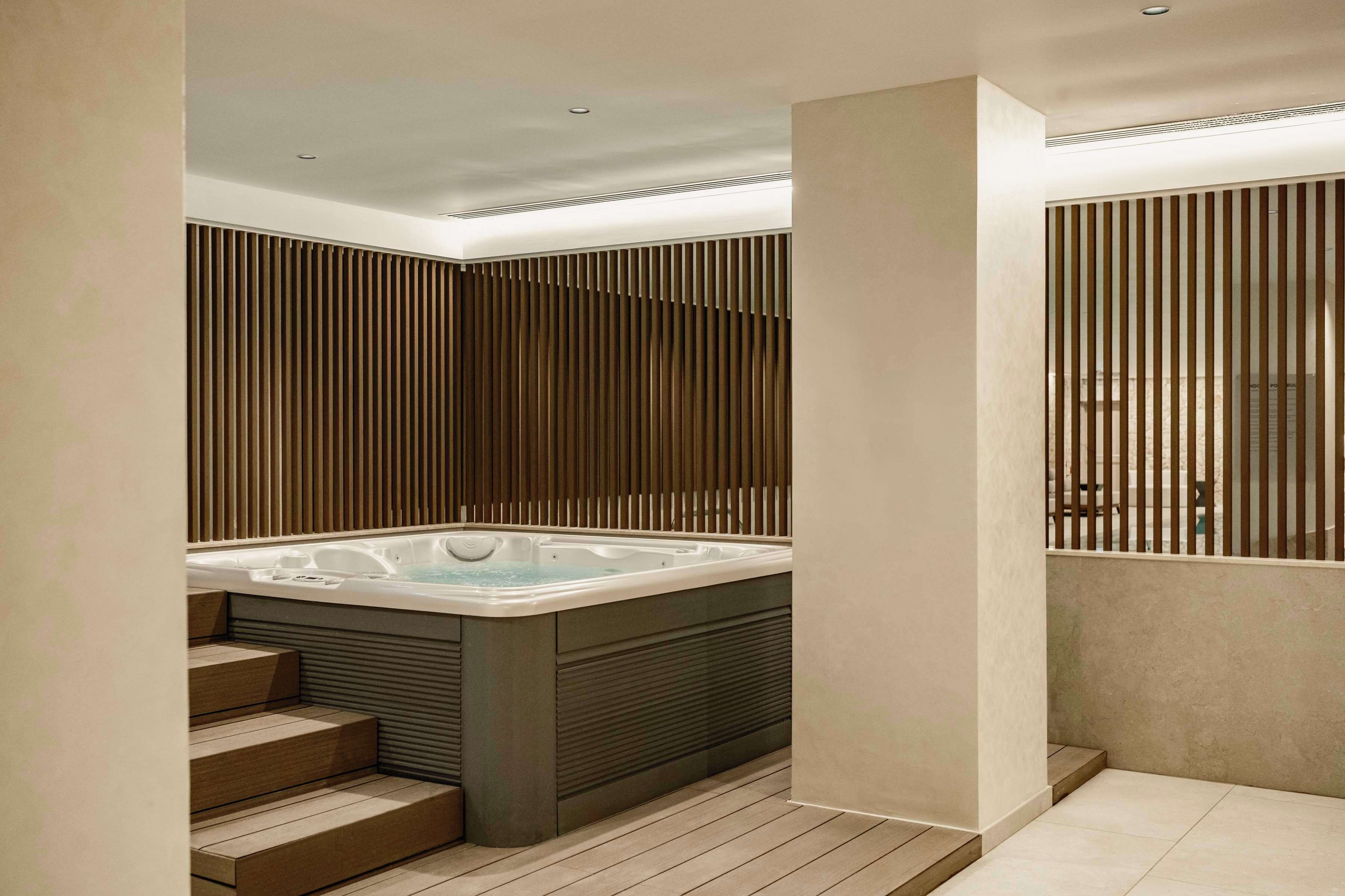 Hyatt Centric Malta Hyatt Centric Malta