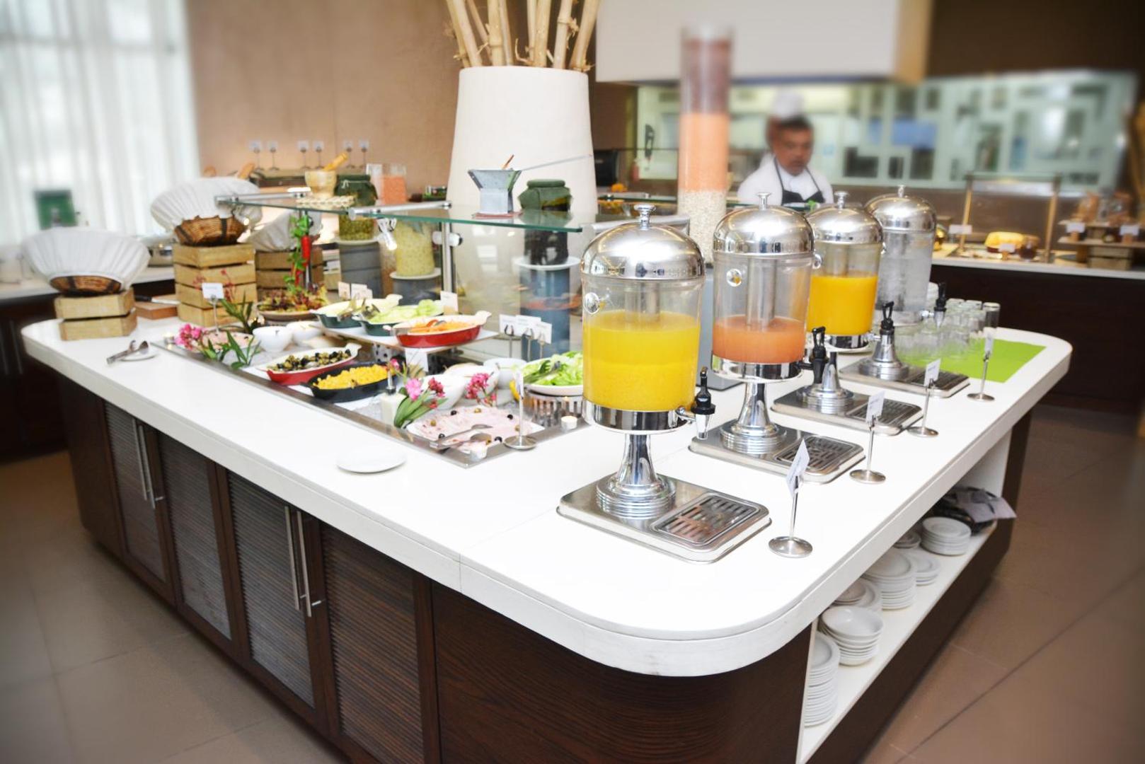 Holiday Inn Mauritius Mon Tresor