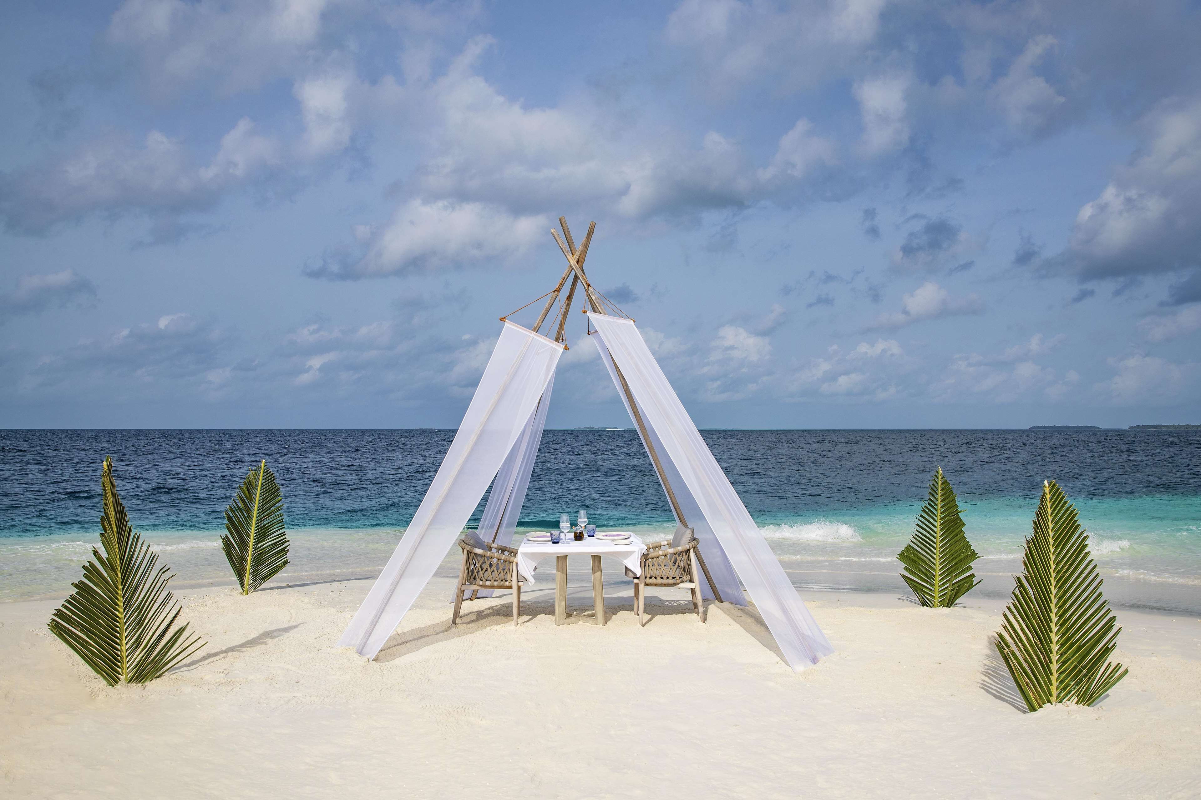 Anantara Kihavah Maldives Villas Anantara Kihavah Maldives Villas