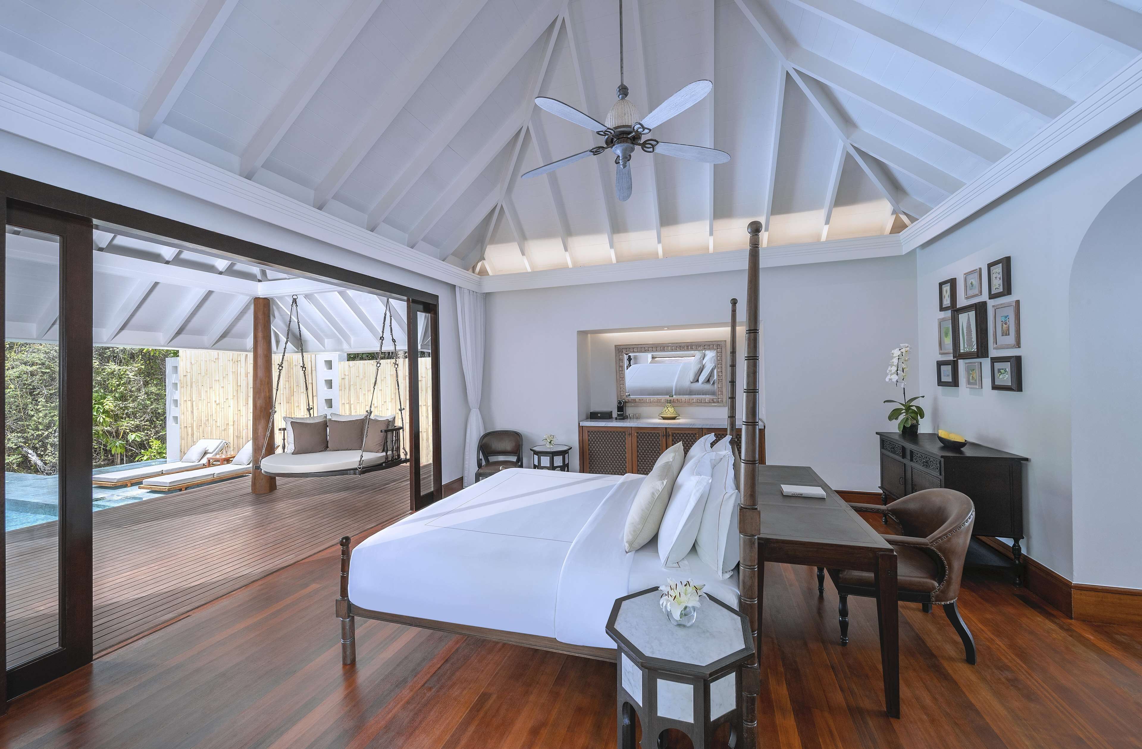 Anantara Kihavah Maldives Villas Anantara Kihavah Maldives Villas