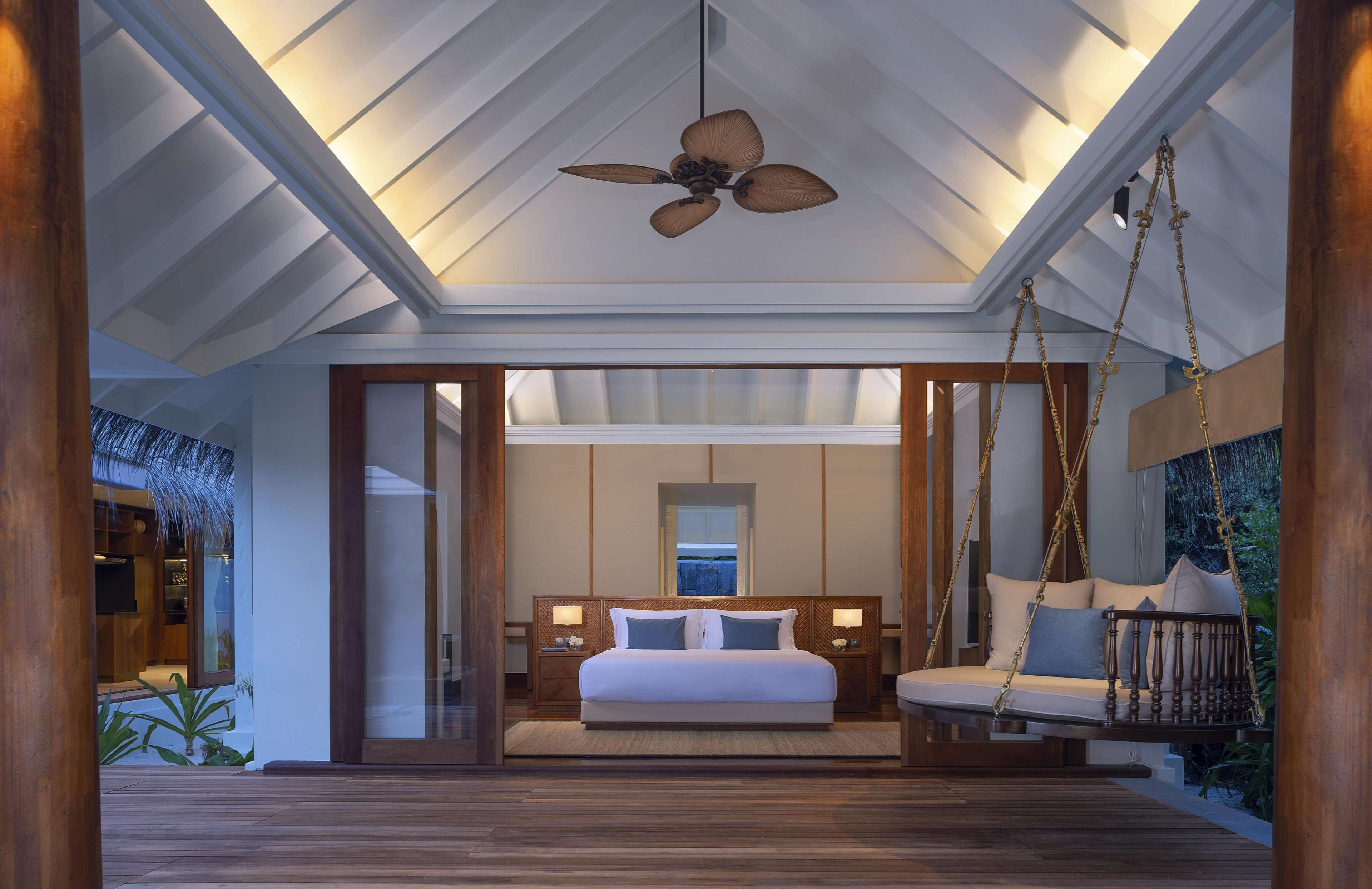 Anantara Kihavah Maldives Villas Anantara Kihavah Maldives Villas