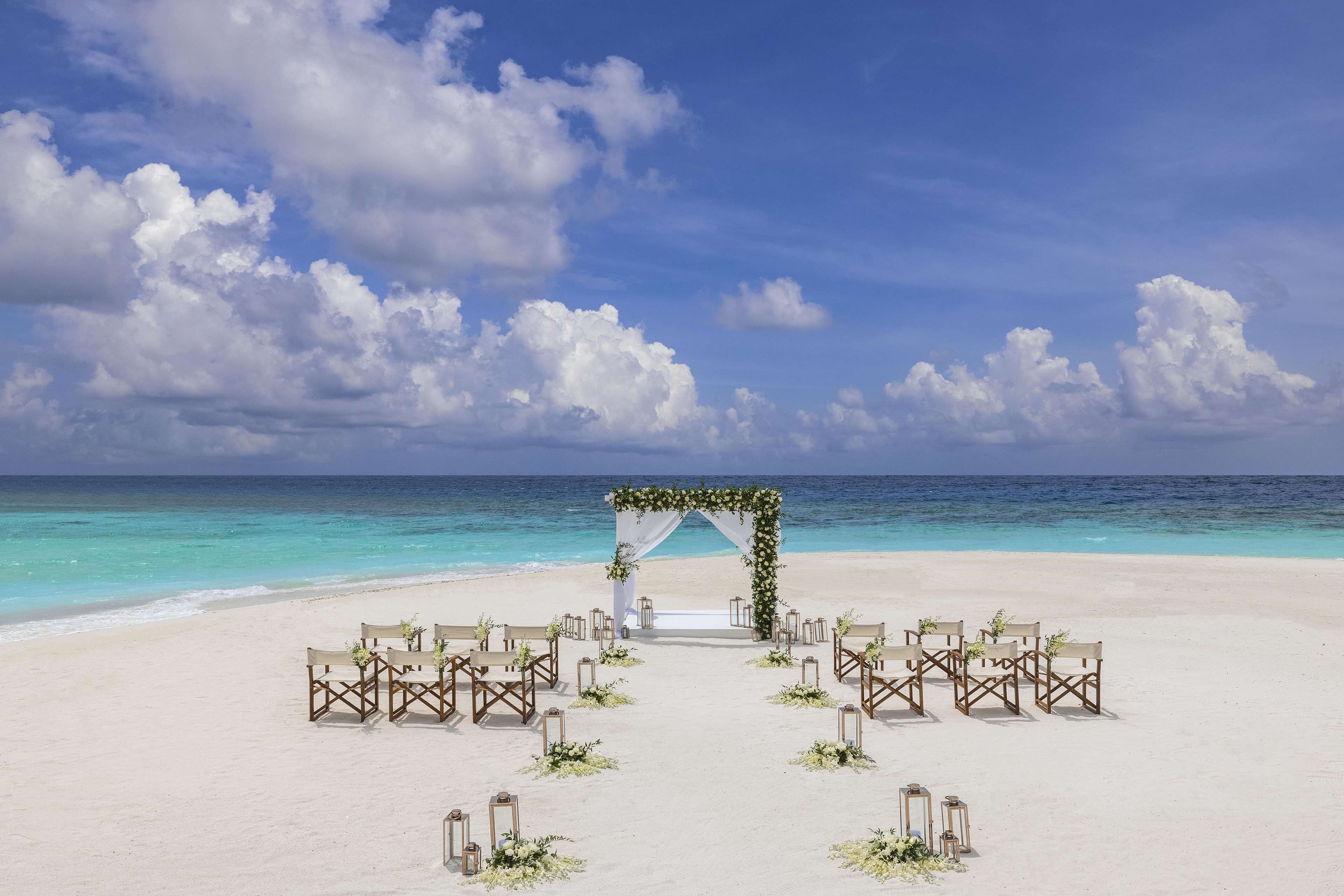 Anantara Kihavah Maldives Villas Anantara Kihavah Maldives Villas