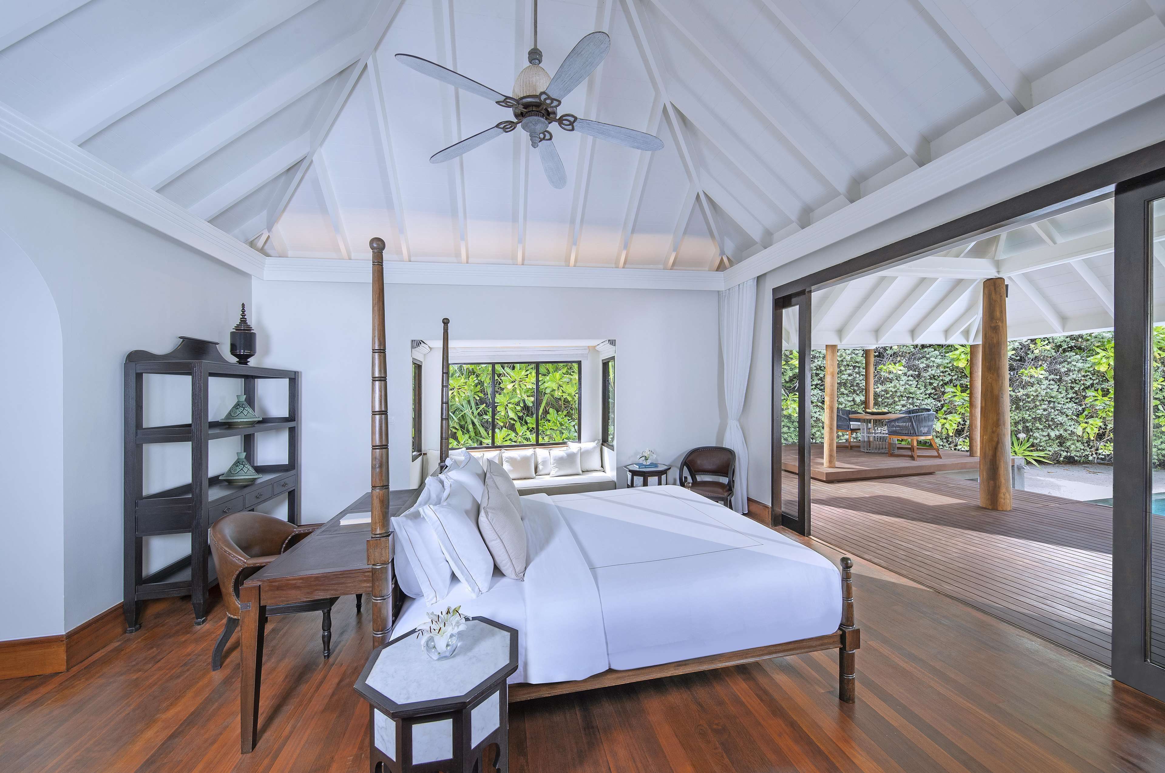 Anantara Kihavah Maldives Villas Anantara Kihavah Maldives Villas