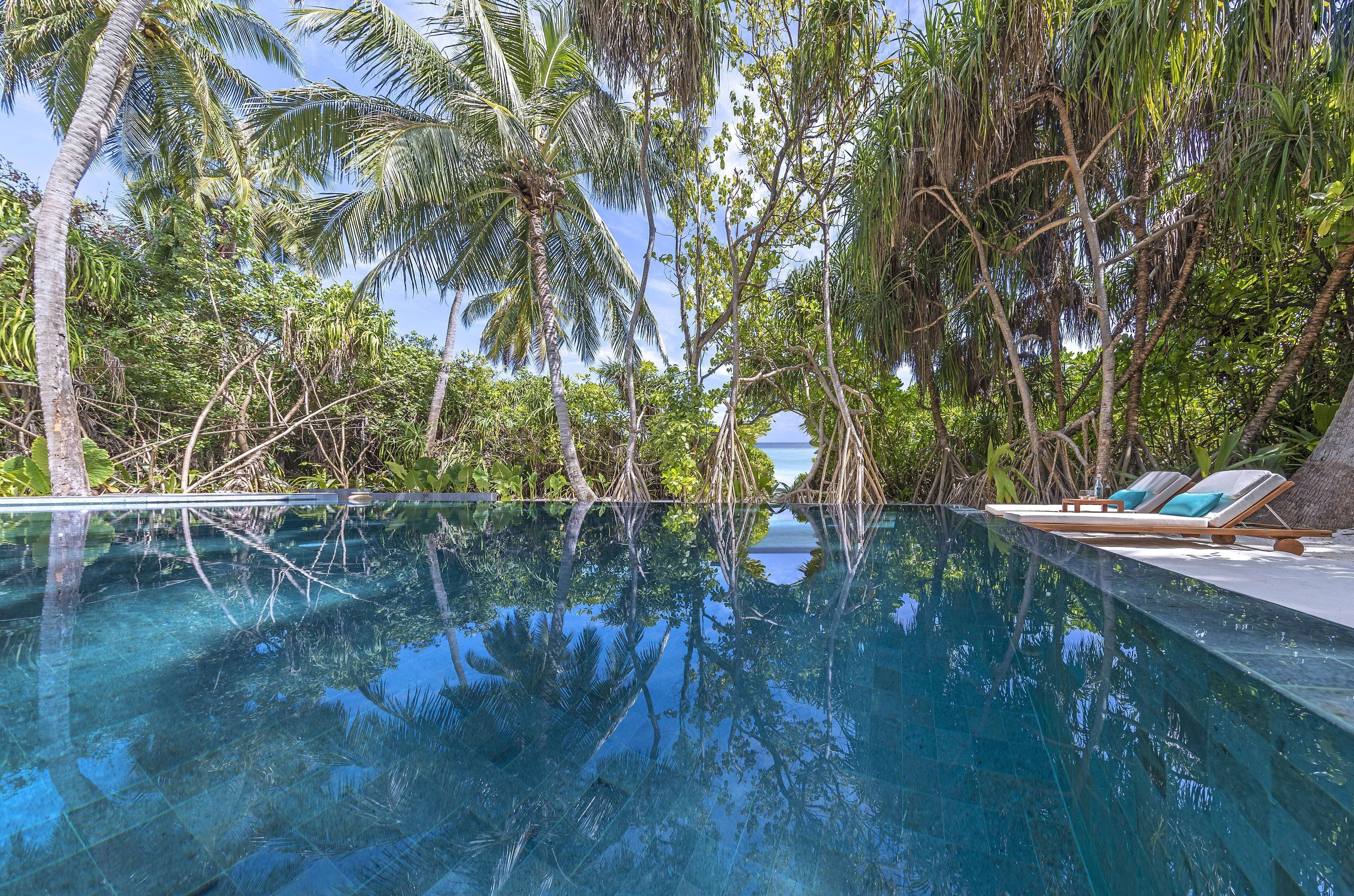 Anantara Kihavah Maldives Villas Anantara Kihavah Maldives Villas
