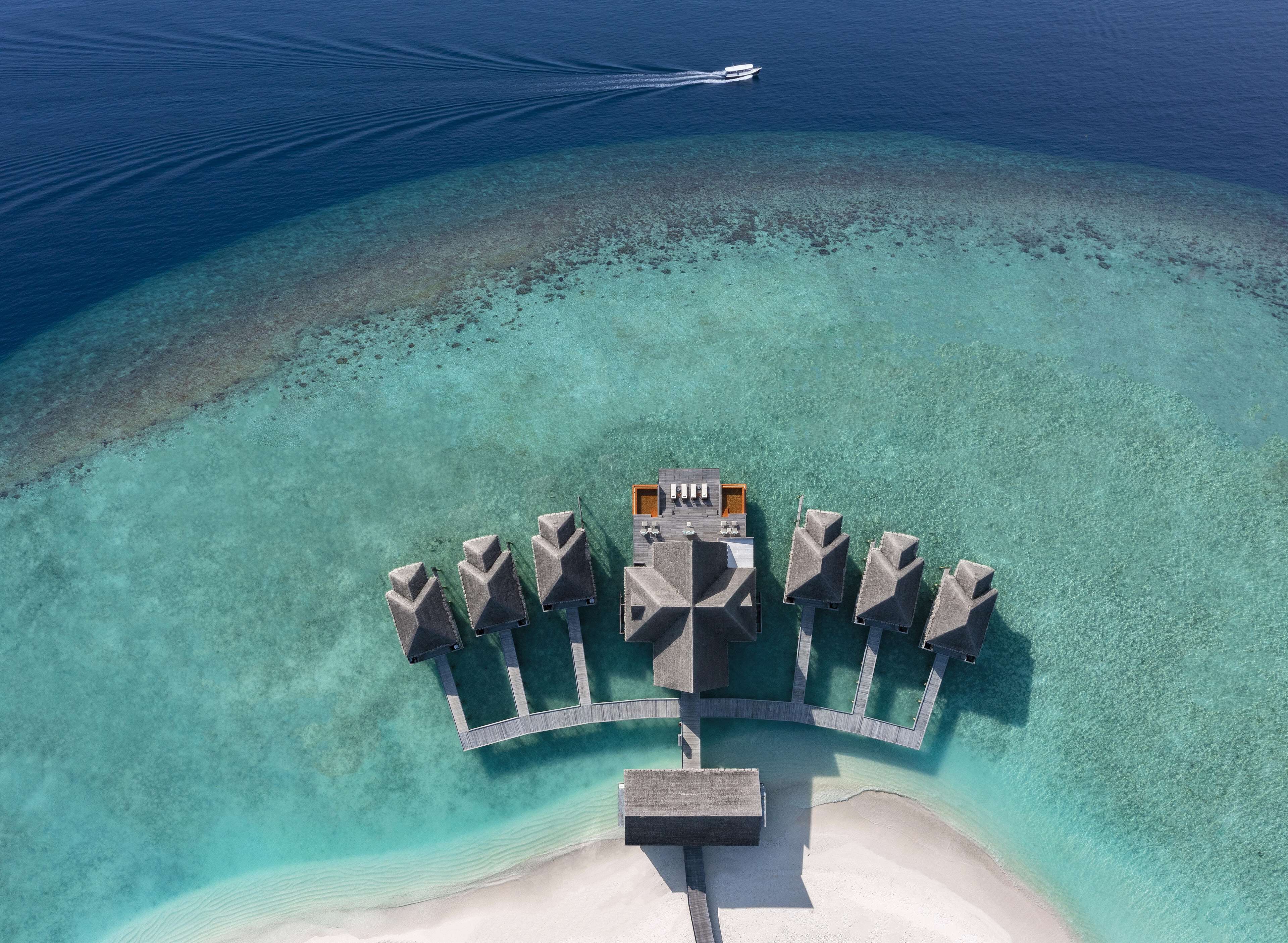 Anantara Kihavah Maldives Villas Anantara Kihavah Maldives Villas